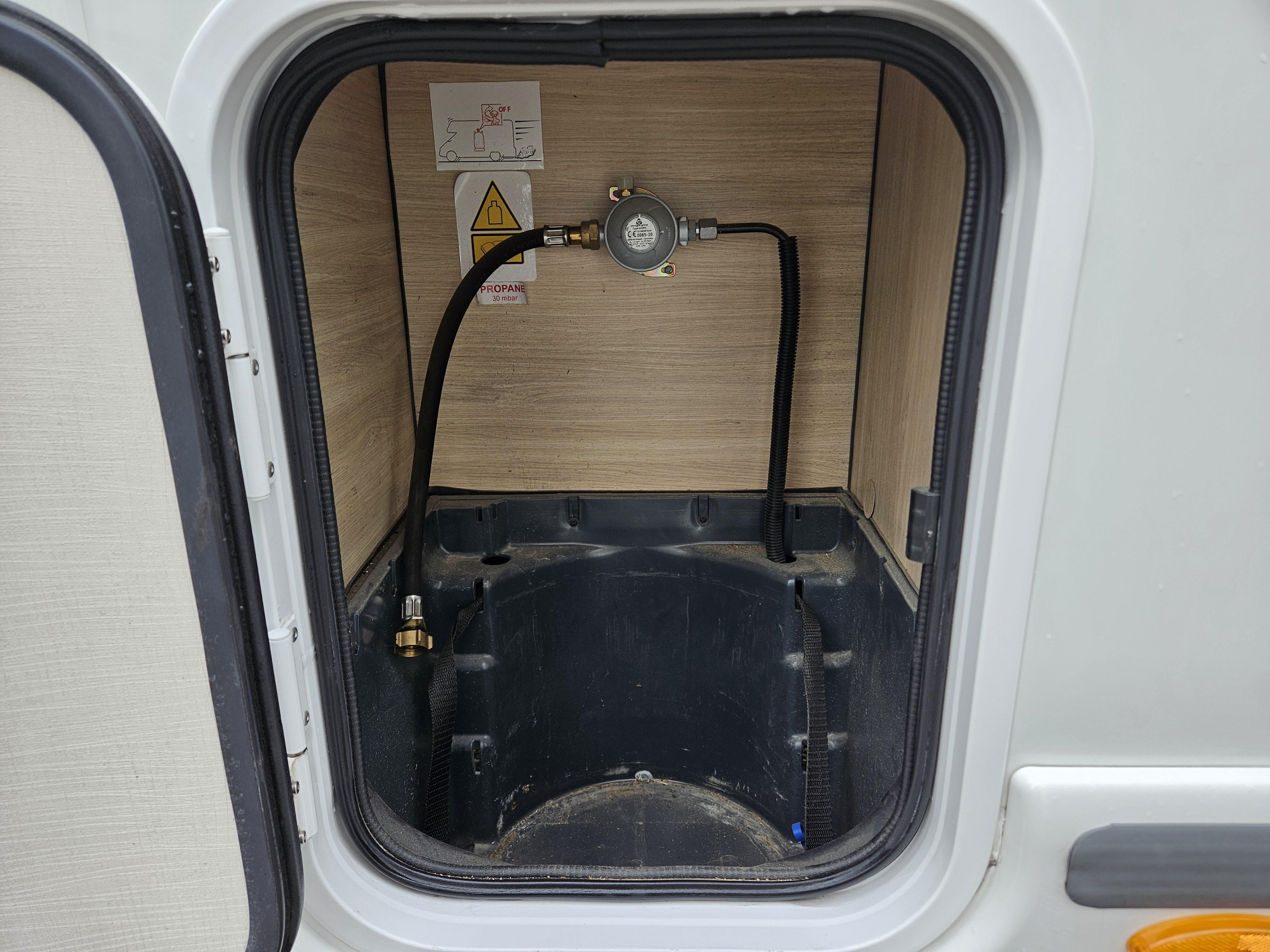  - 5 - CHAUSSON FIRST LINE 650 