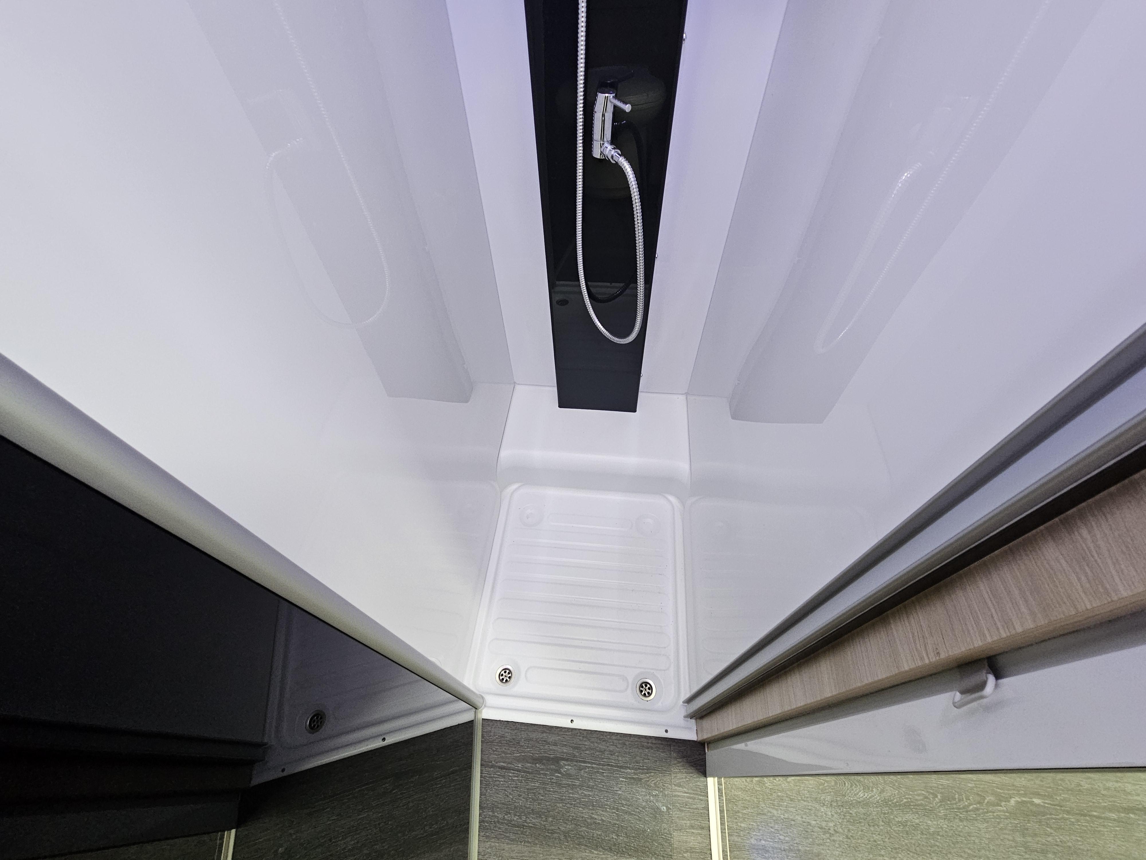  - 14 - CHAUSSON FIRST LINE 650 
