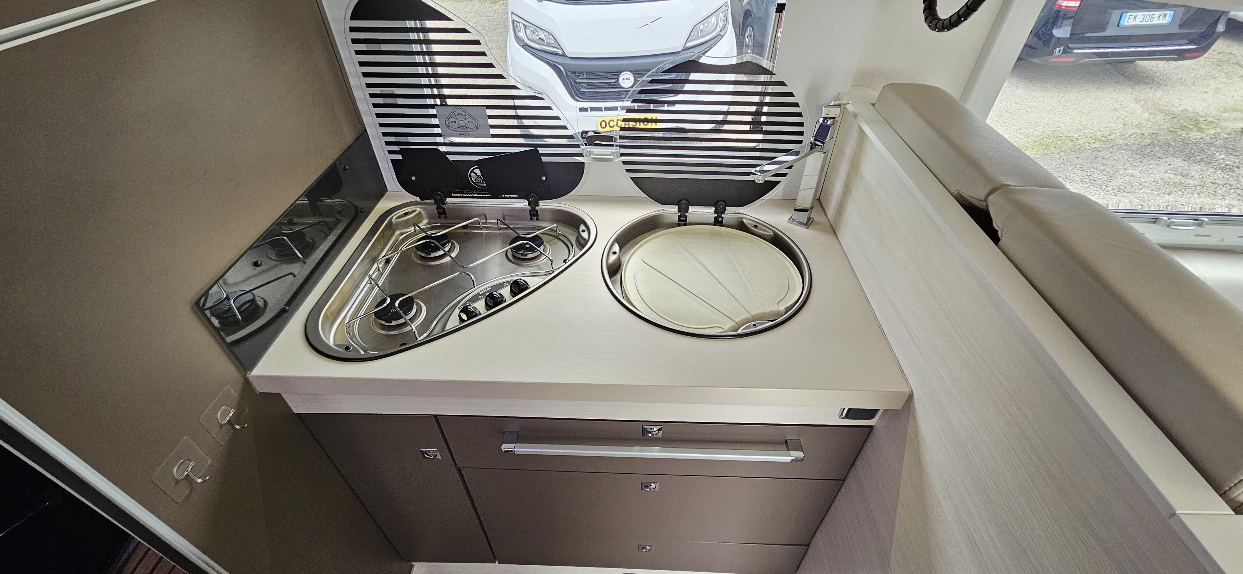  - 16 - CHAUSSON WELCOME 610 