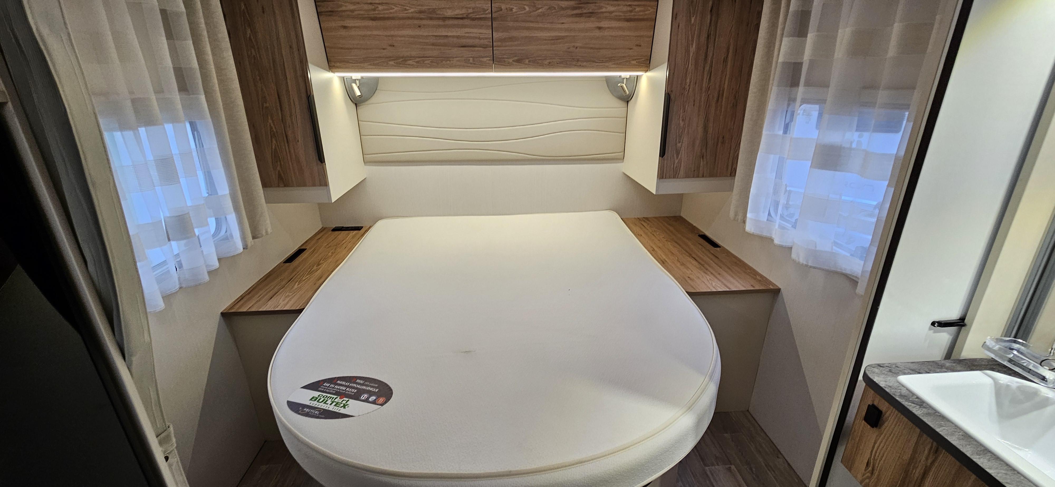  - 28 - BAVARIA T650C STYLE 