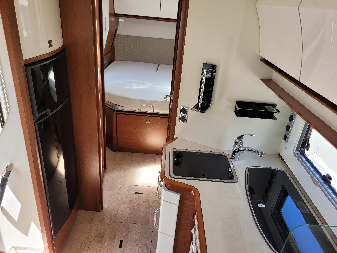 - 6 - RAPIDO DISTINCTION I96 