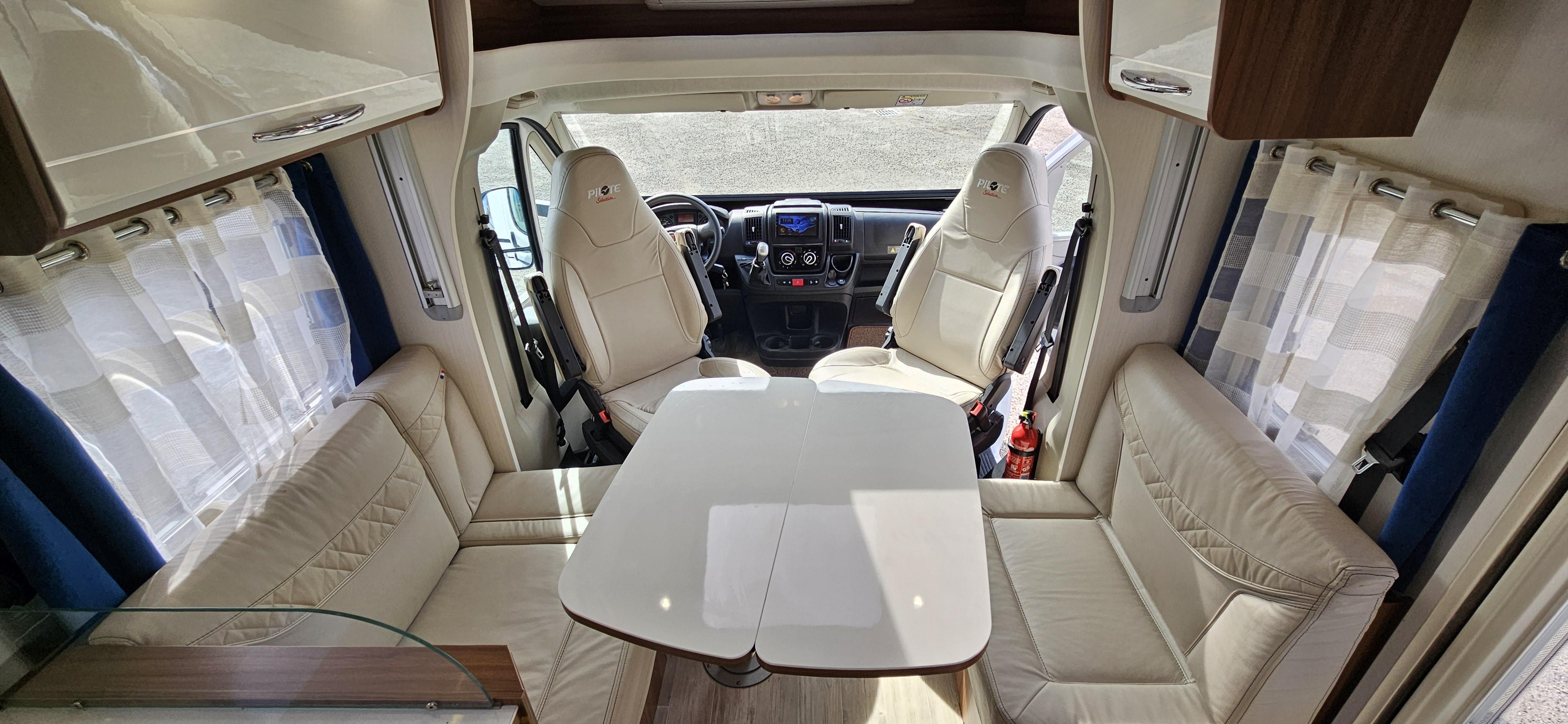  - 14 - PILOTE P 726 FC SELECTION 