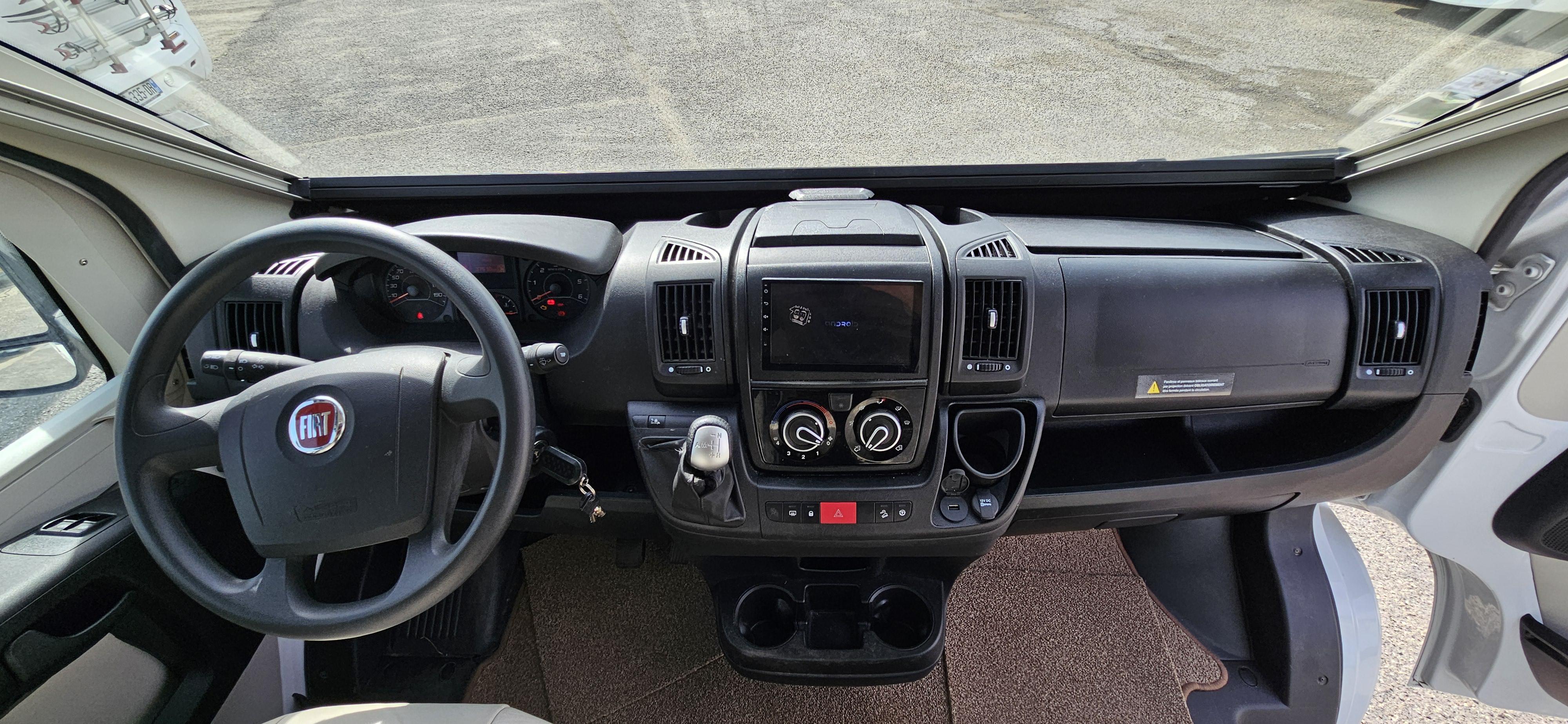  - 18 - PILOTE P 726 FC SELECTION 