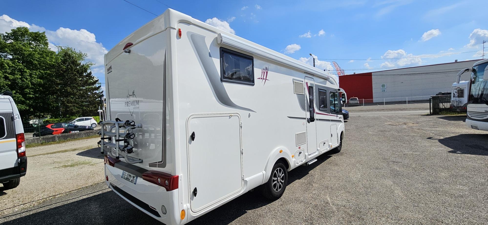  - 2 - RAPIDO 8066 DF PREMIUM EDITION 