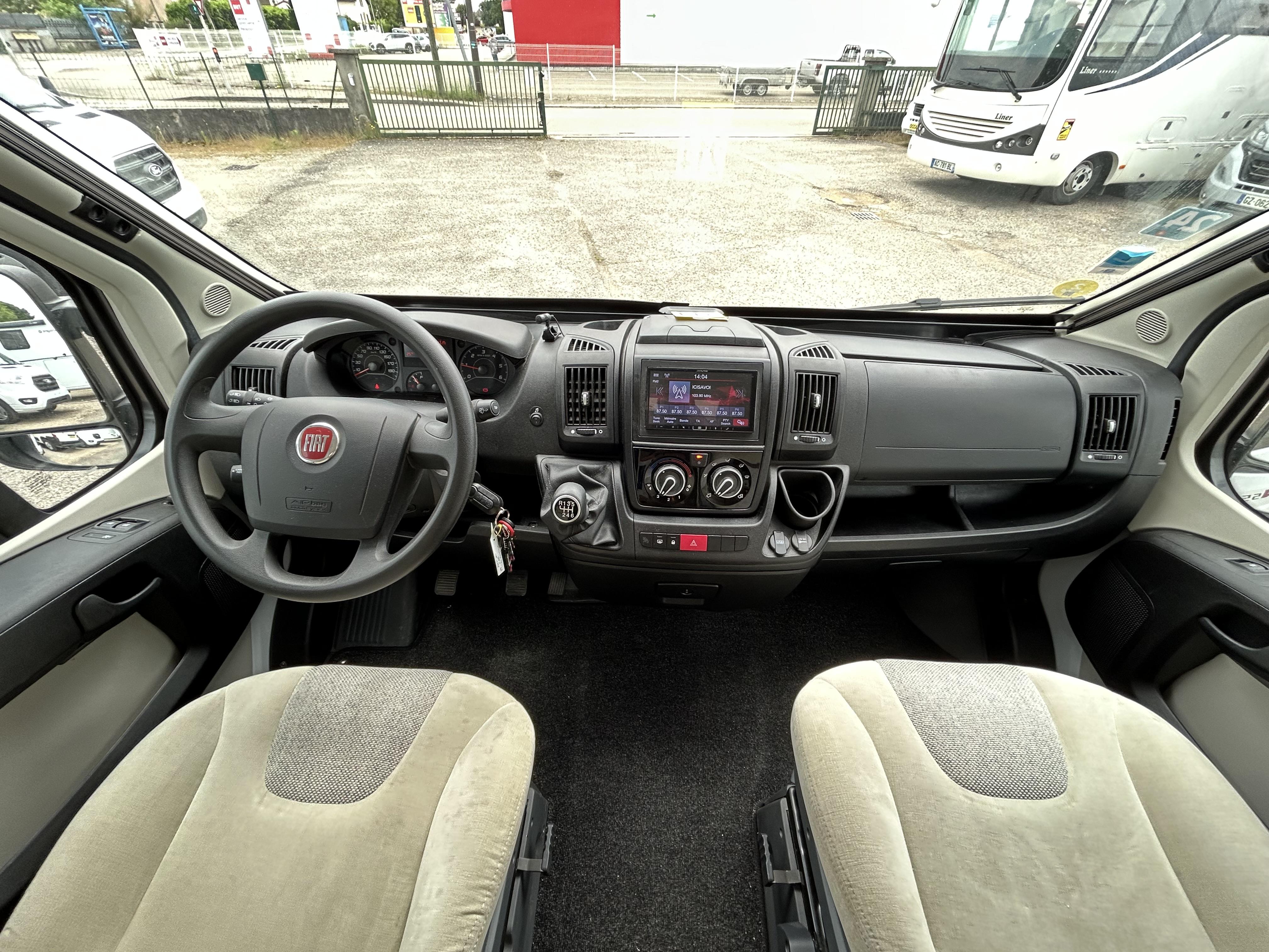  - 10 - RAPIDO V55 