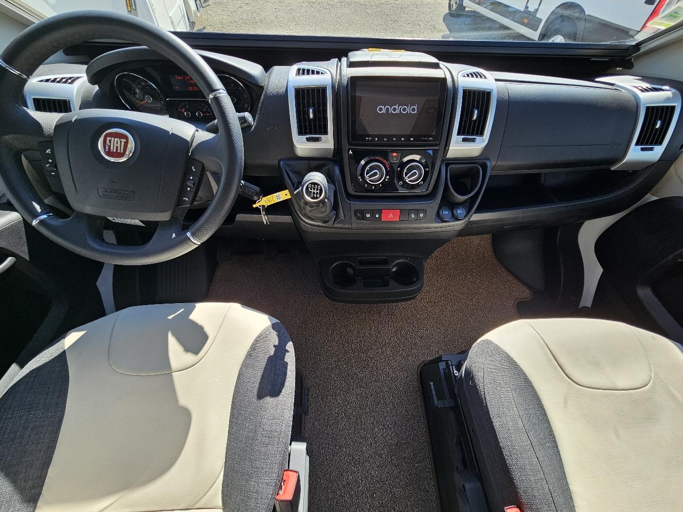  - 6 - BAVARIA T 726 FC NOMADE 