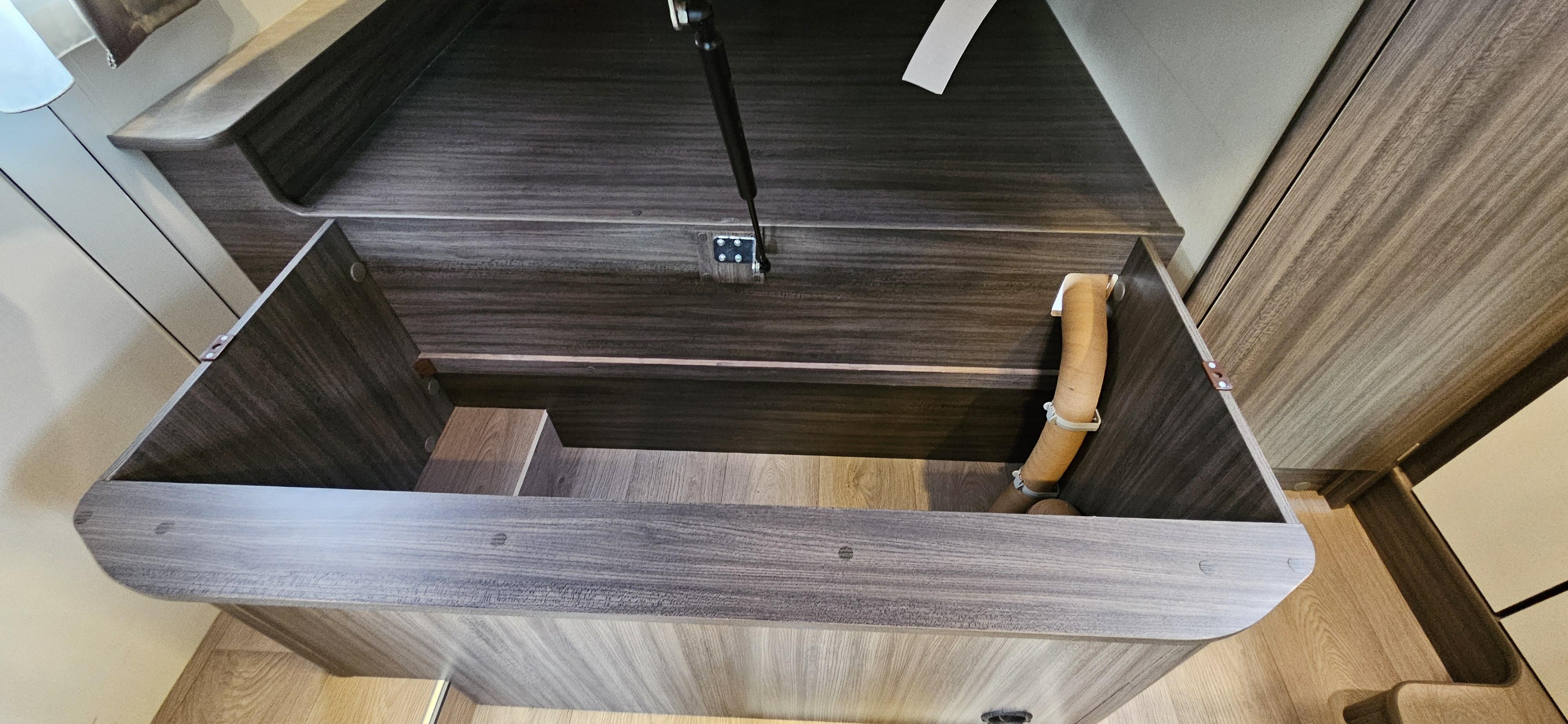  - 26 - FLORIUM WINCESTER 65 LM 