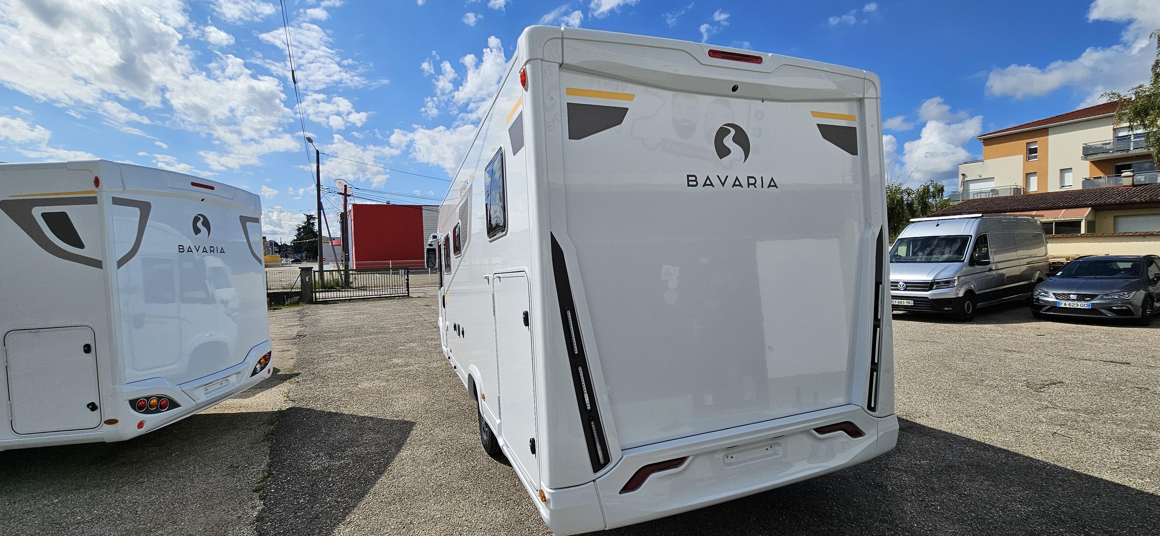 - 10 - BAVARIA I 740 FGJ NOMADE 