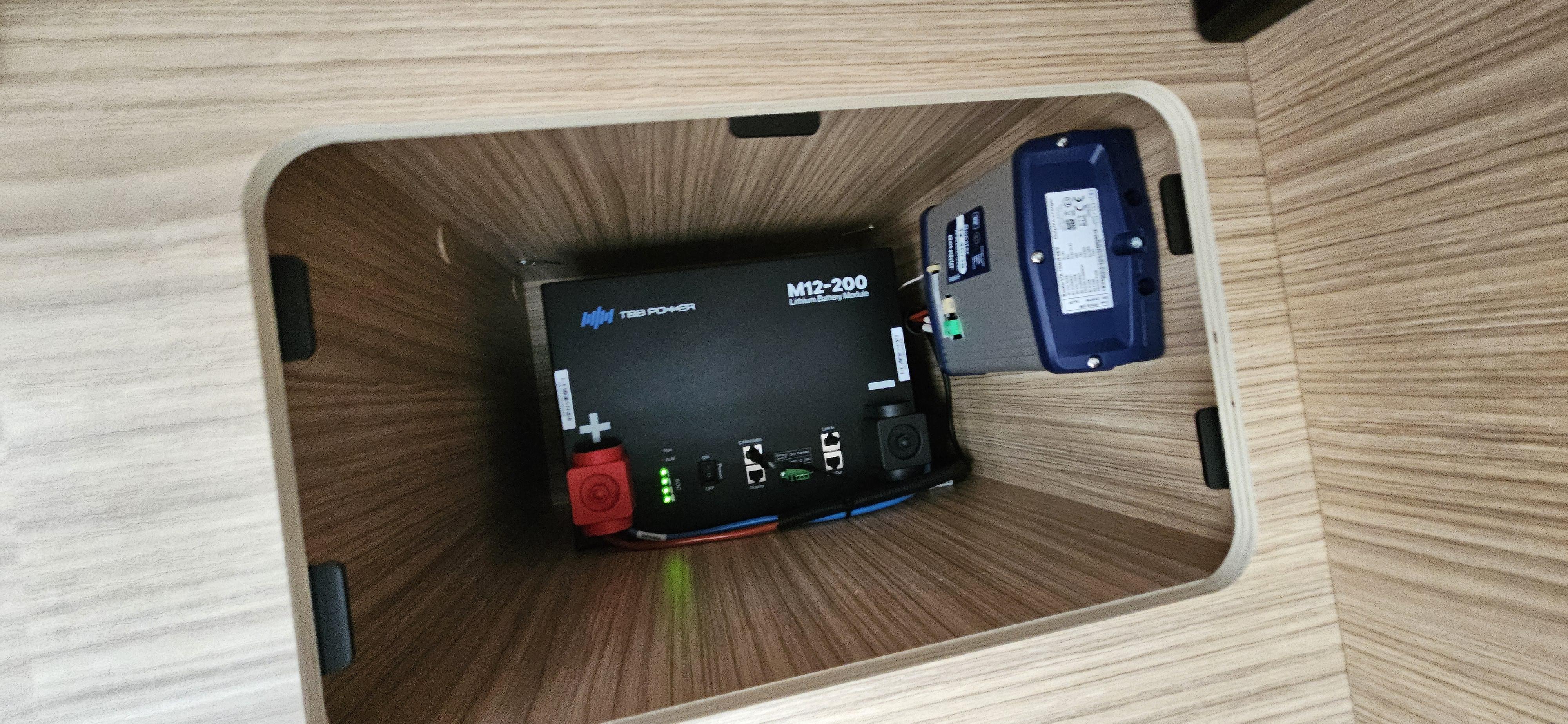  - 10 - BAVARIA K630J NOMADE 