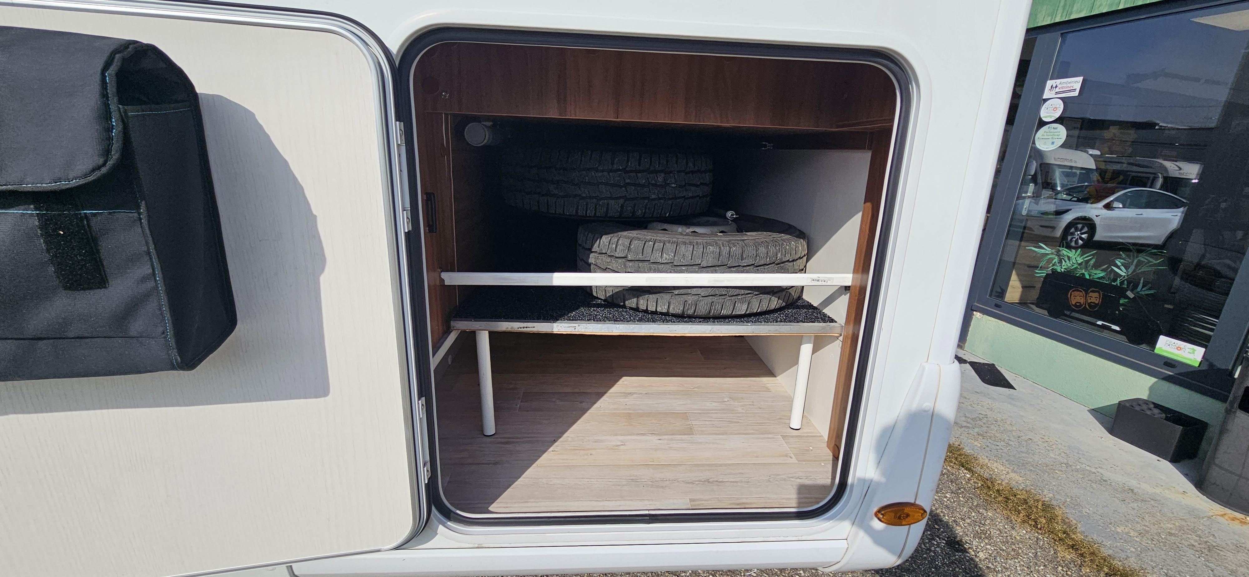  - 6 - PILOTE P 746 FC ESSENTIEL 