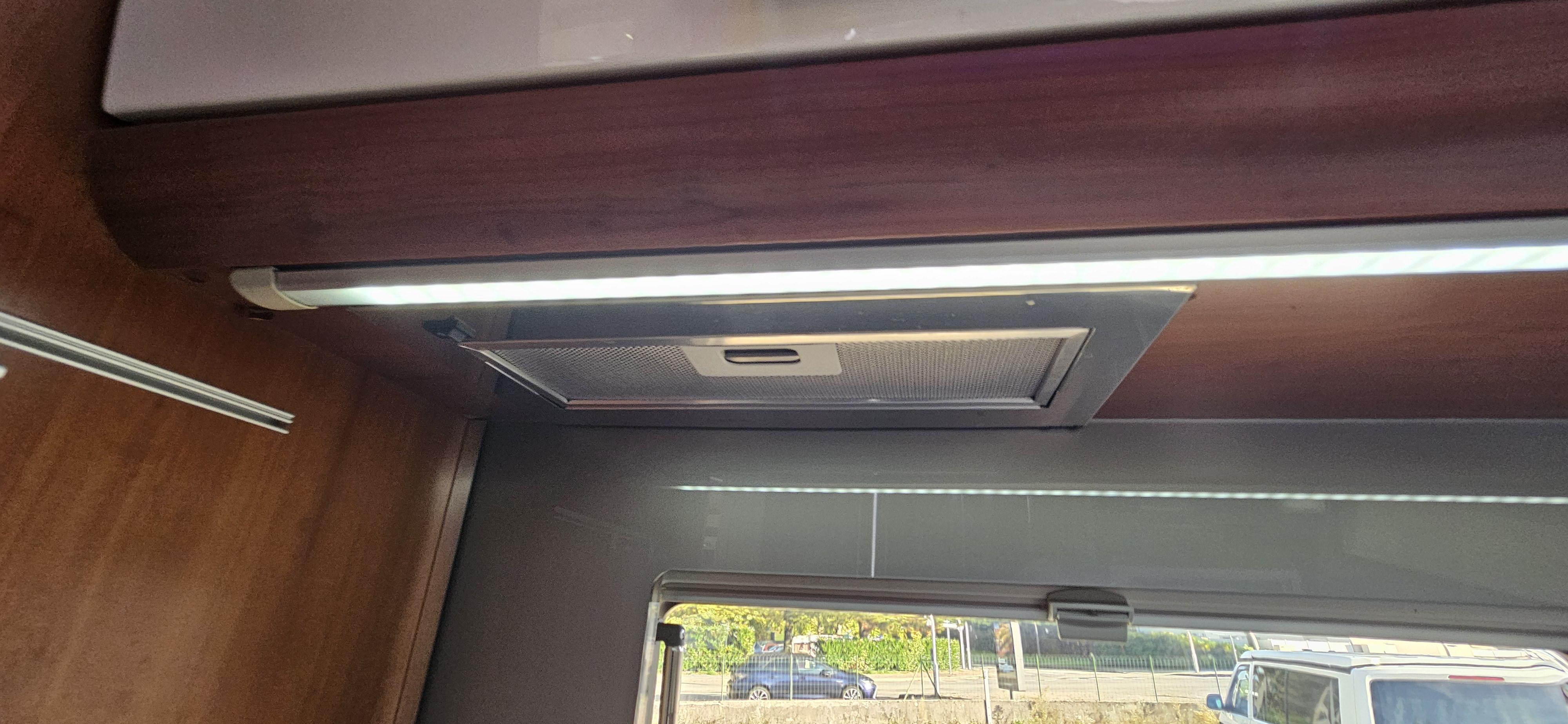  - 1 - MOBILVETTA KYACHT 85 TECHNO LINE 