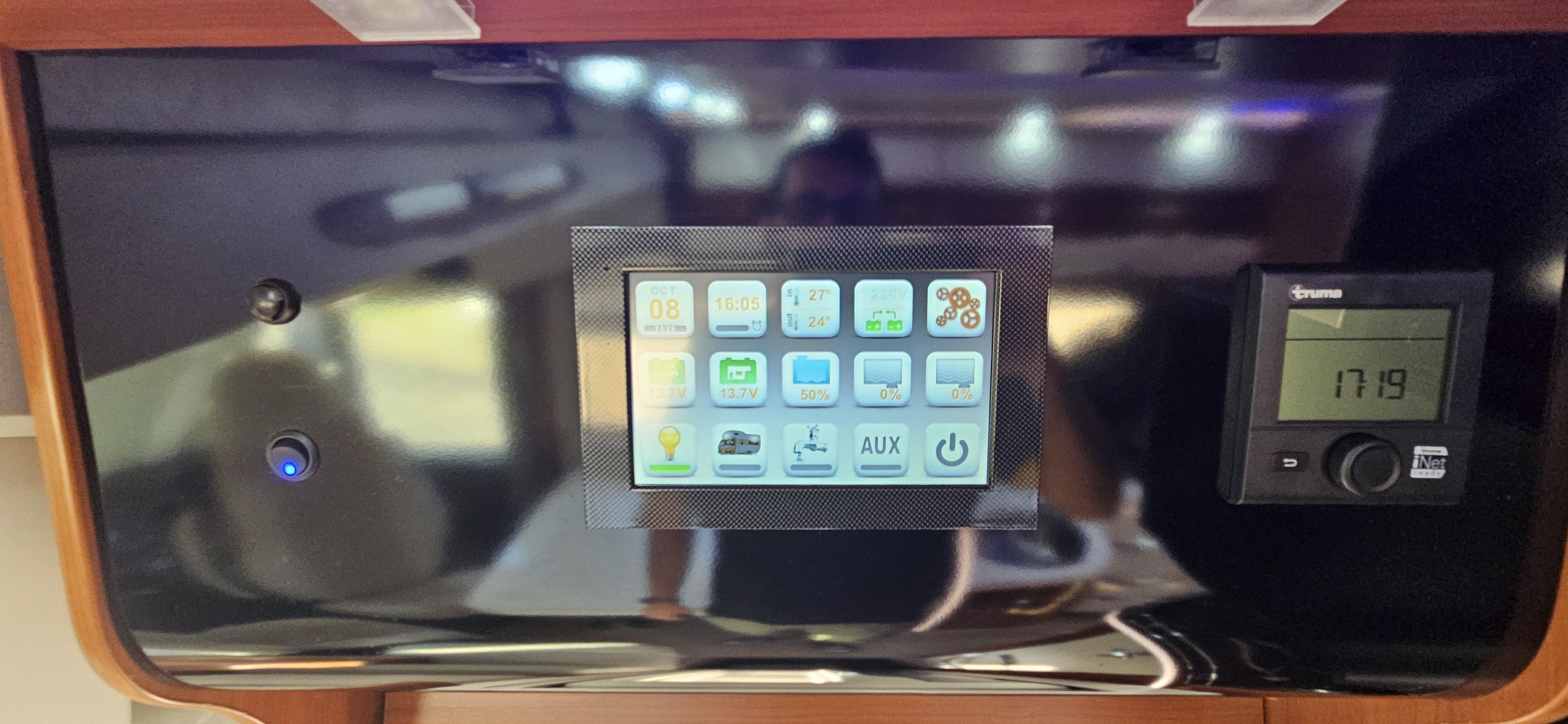  - 16 - MOBILVETTA KYACHT 85 TECHNO LINE 