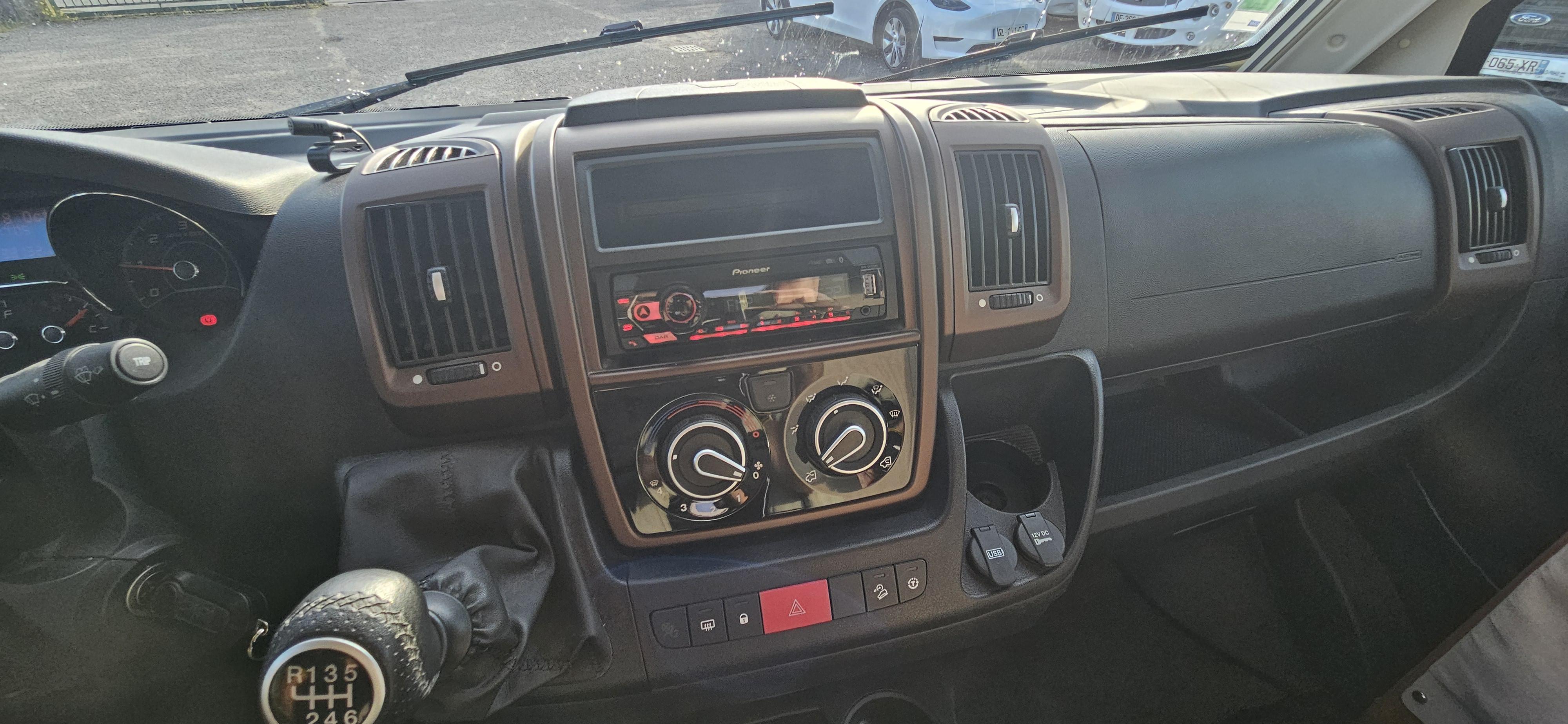  - 21 - MOBILVETTA KYACHT 85 TECHNO LINE 