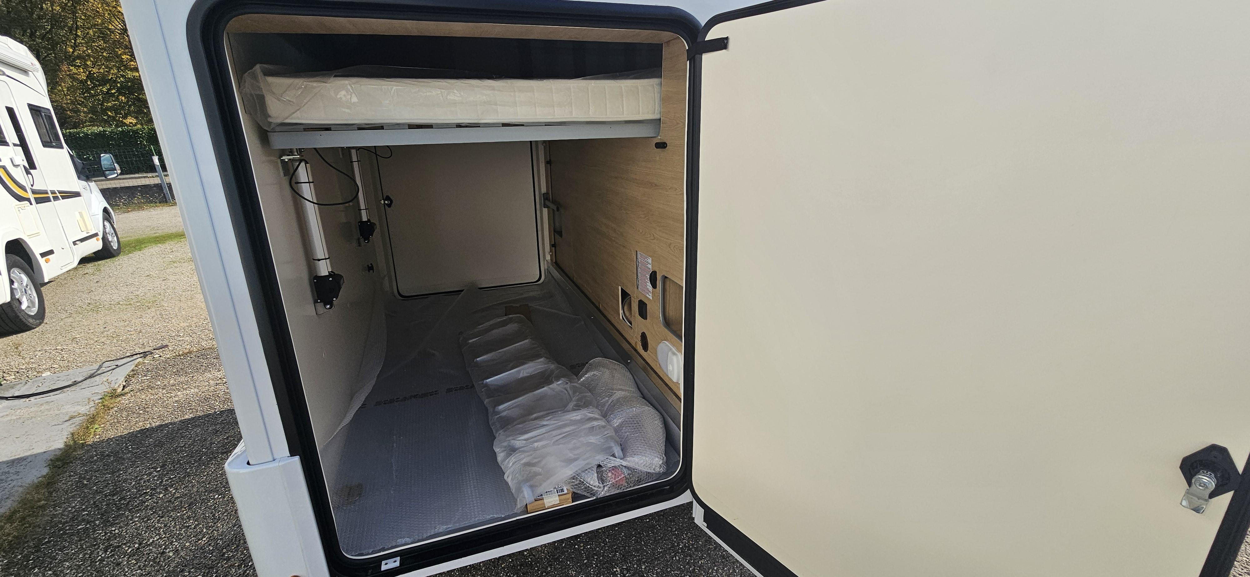  - 3 - CI MANOA 66L XT 