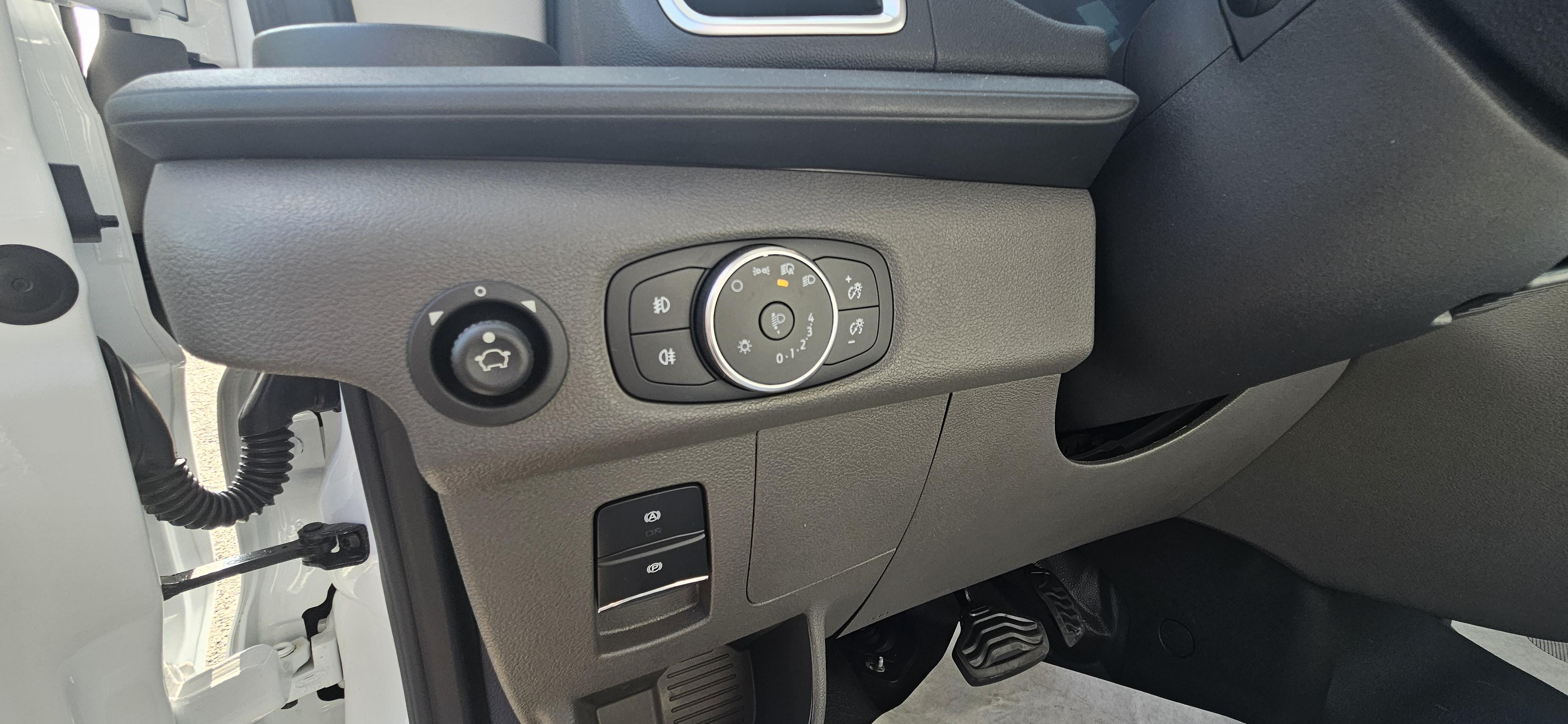  - 7 - CI MANOA 66L XT 