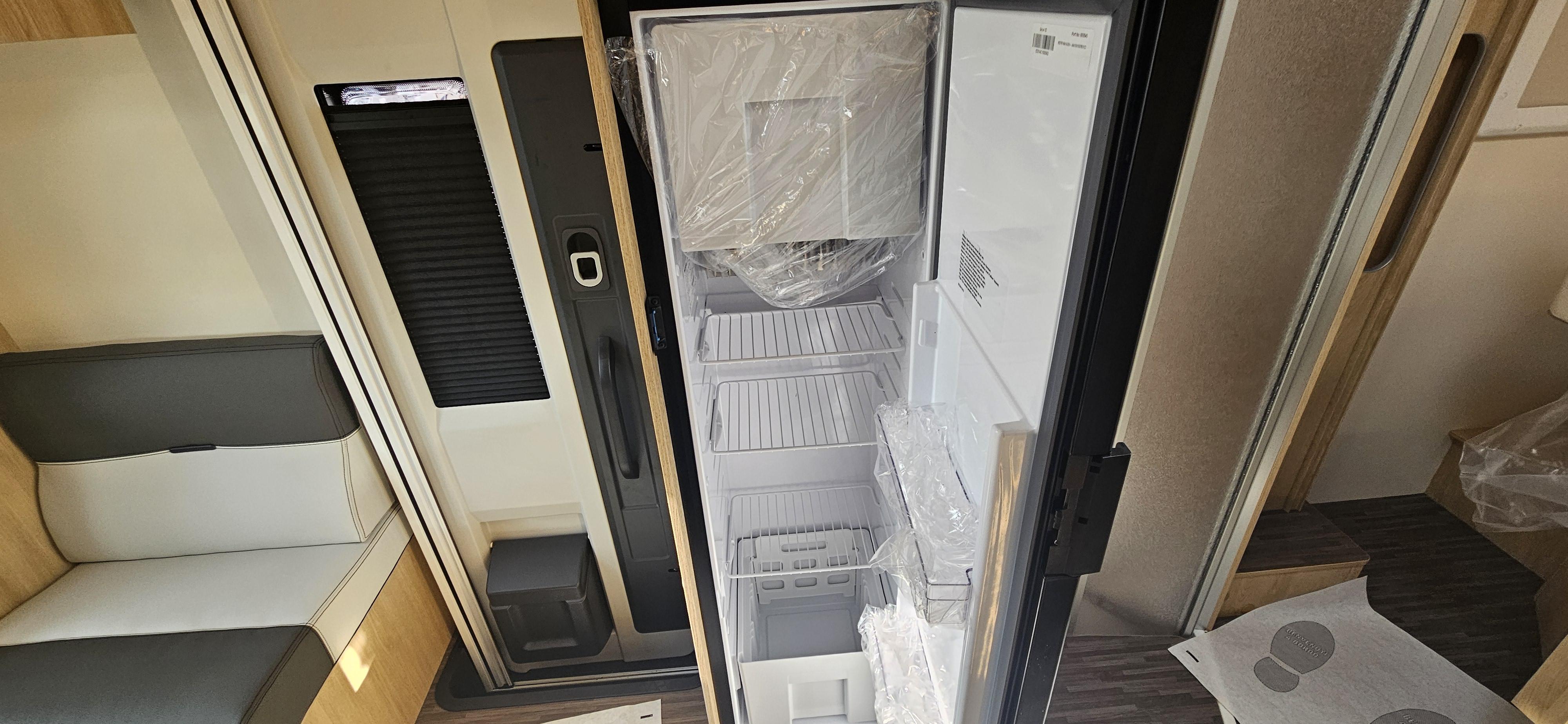  - 16 - CI MANOA 66L XT 