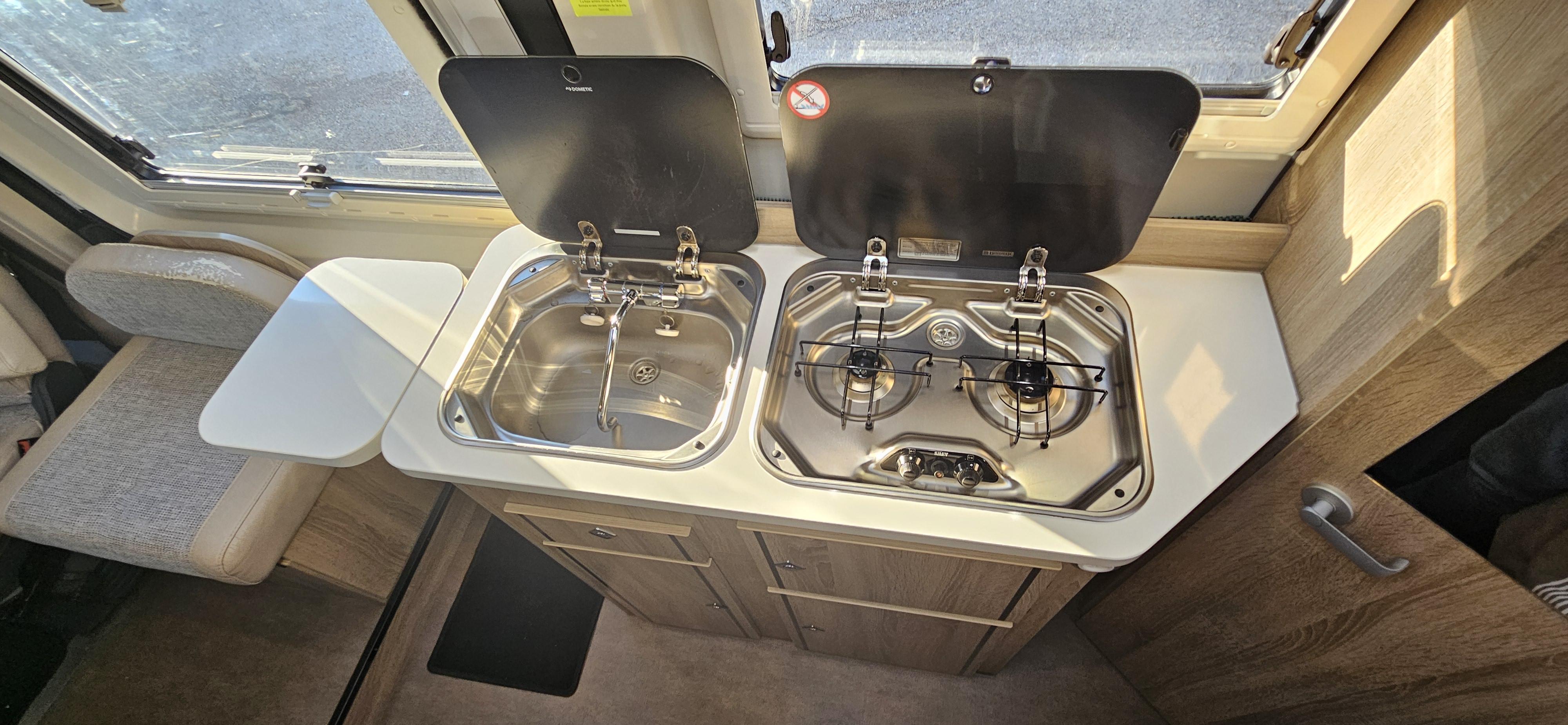  - 16 - FONT VENDOME VAN TURA 