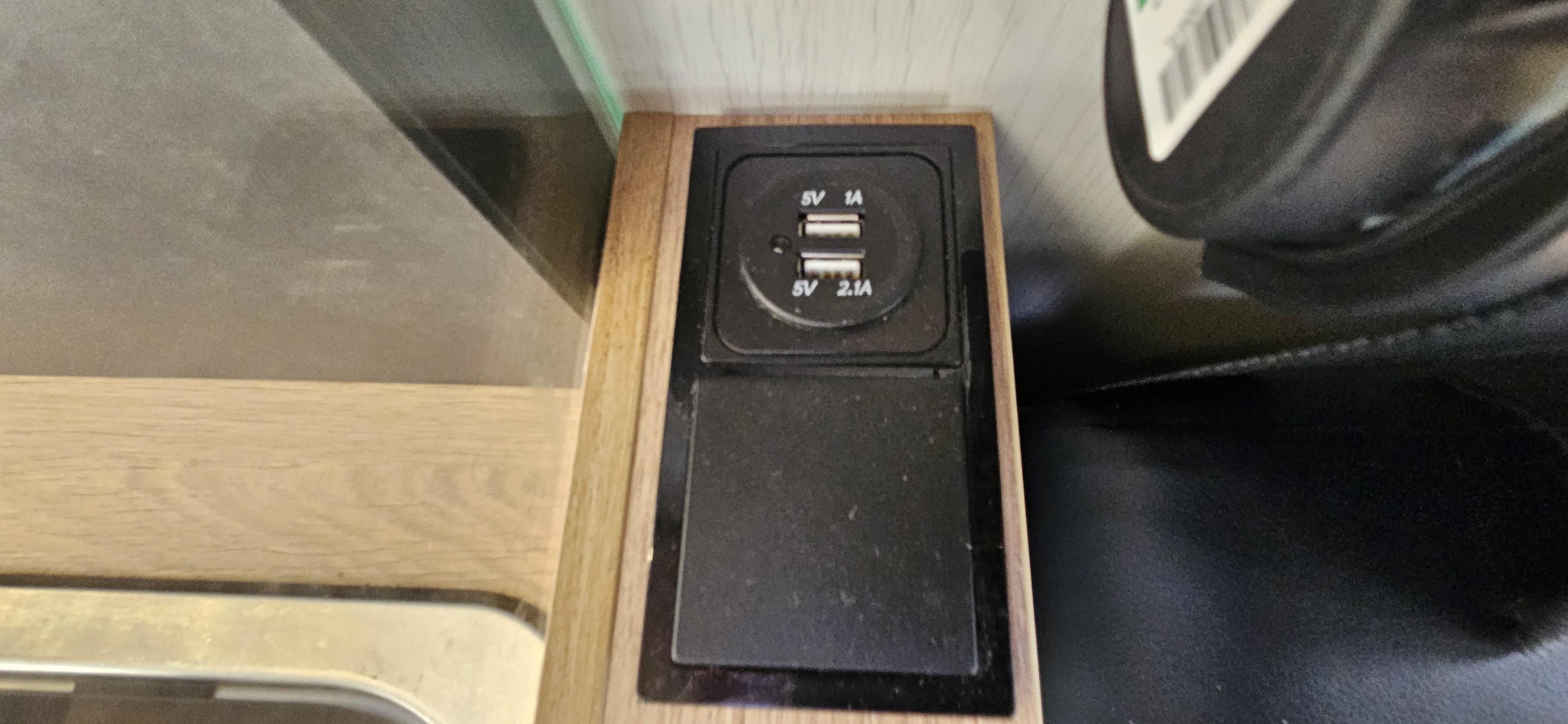  - 14 - BAVARIA QWEST 696G EDITION SPECIALE 