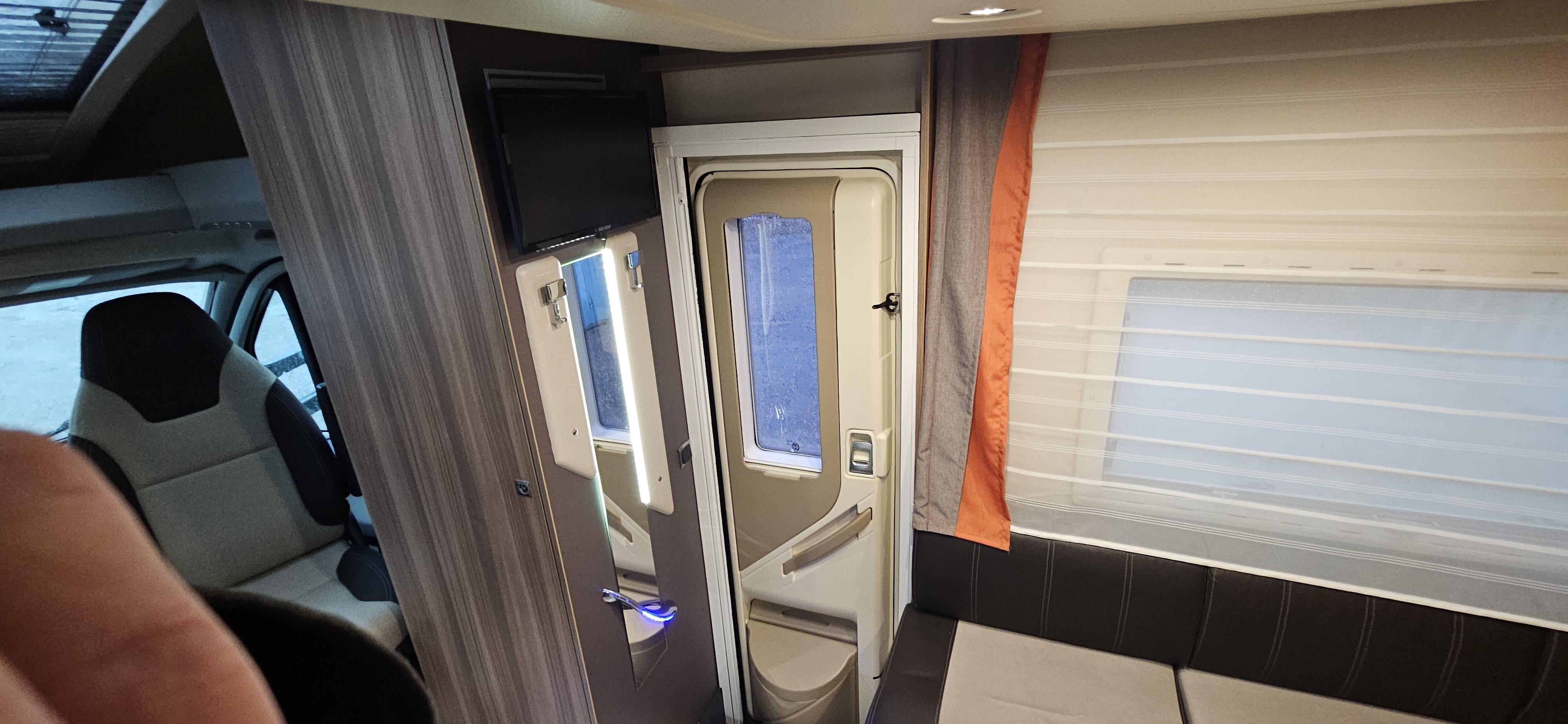  - 11 - CHALLENGER MAGEO 100 