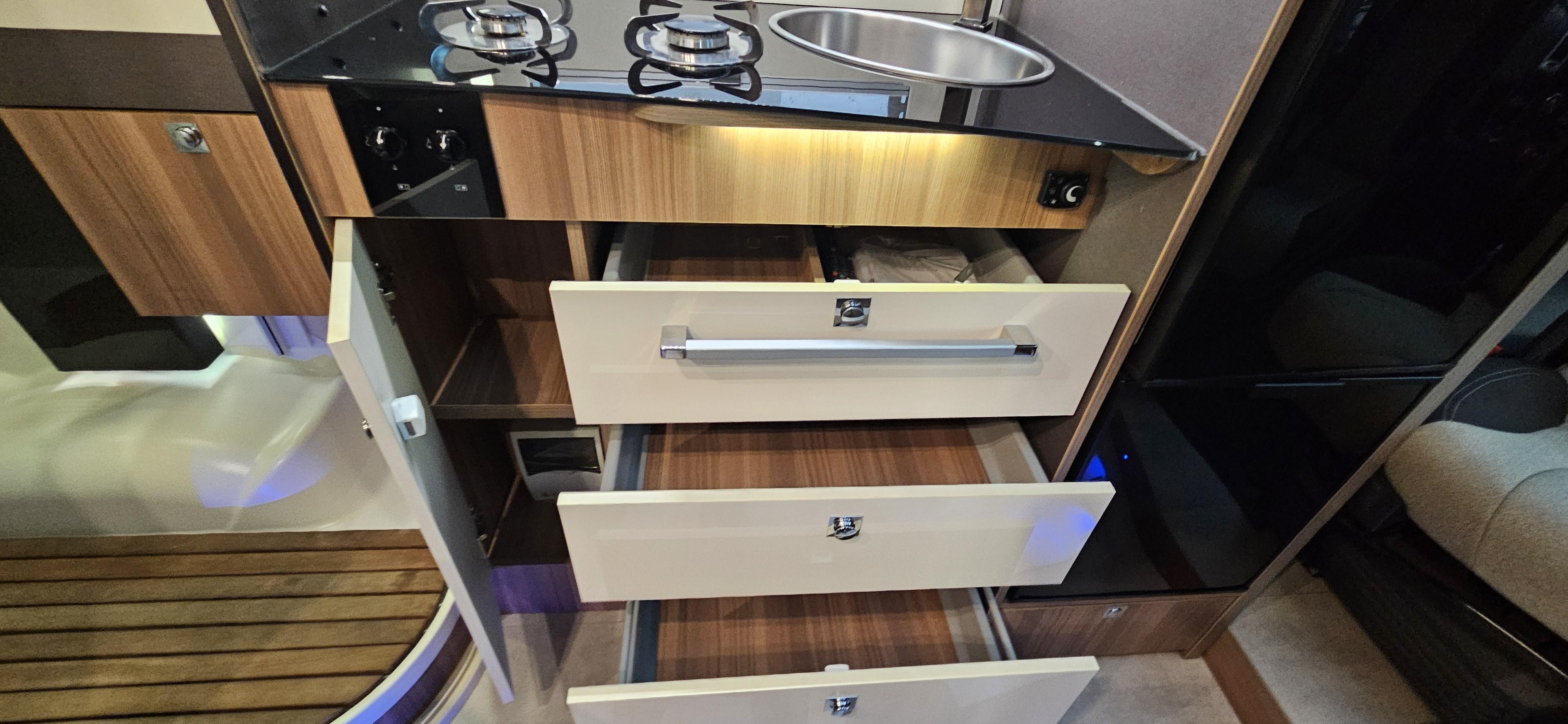  - 17 - CHALLENGER MAGEO 100 