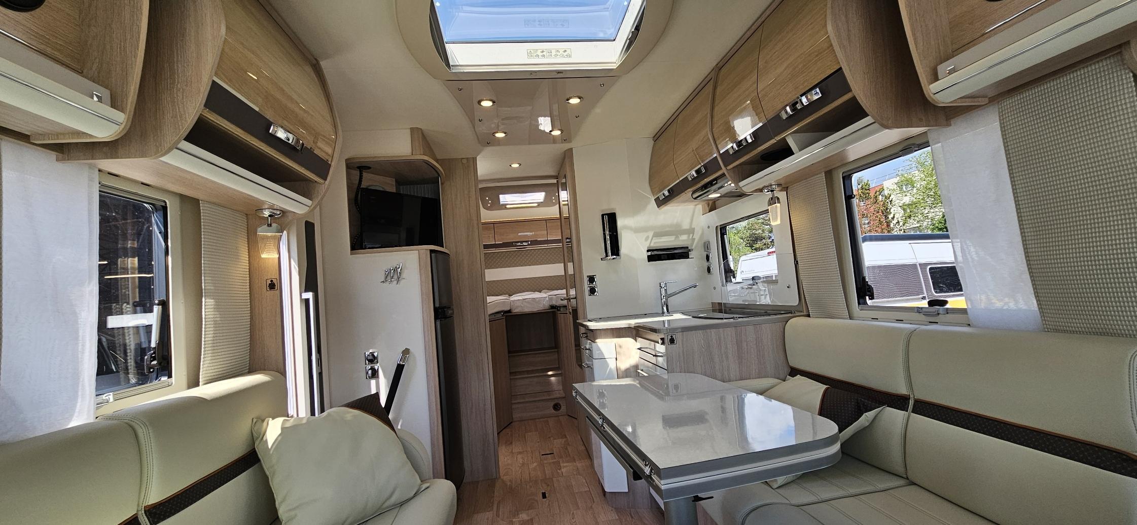  - 1 - RAPIDO 8066 DF PREMIUM EDITION 