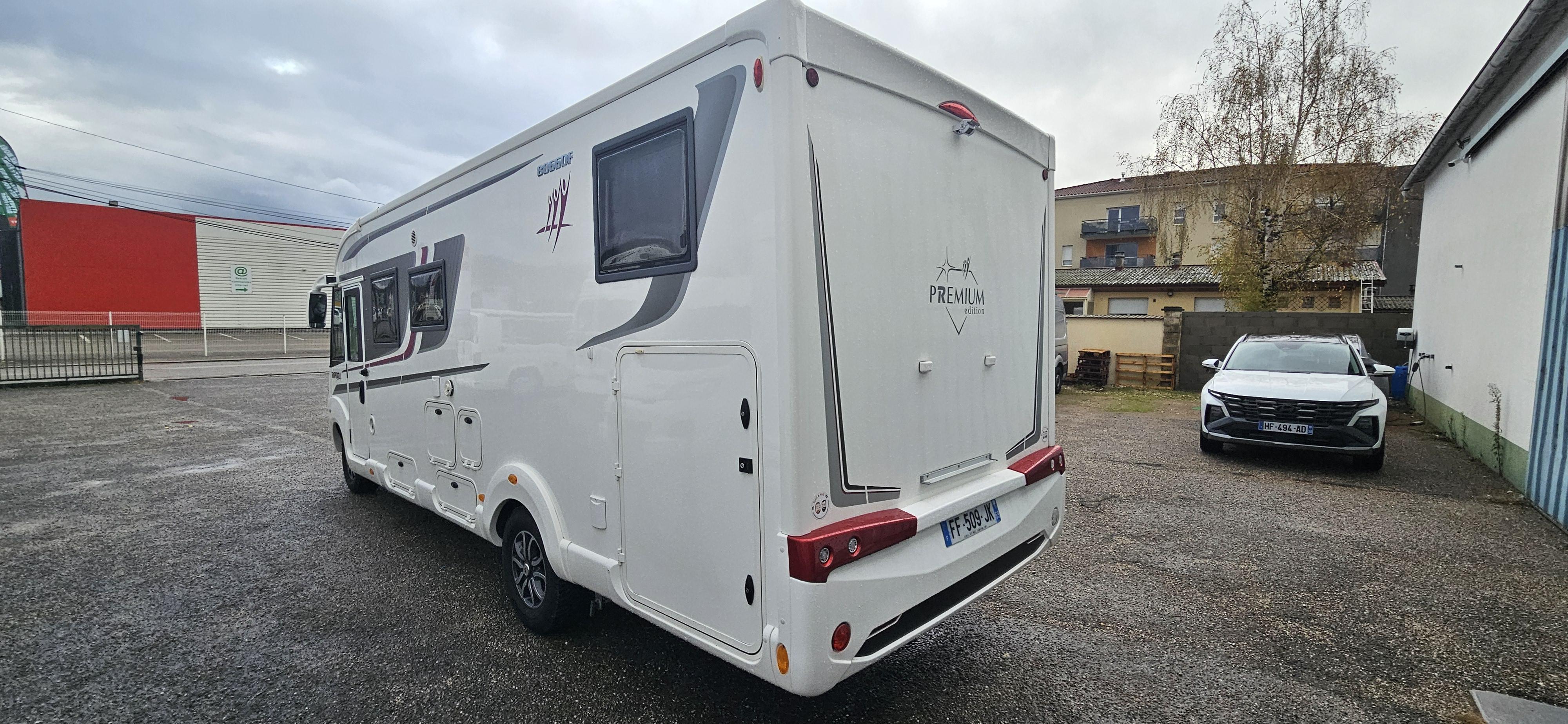  - 23 - RAPIDO 8066 DF PREMIUM EDITION 