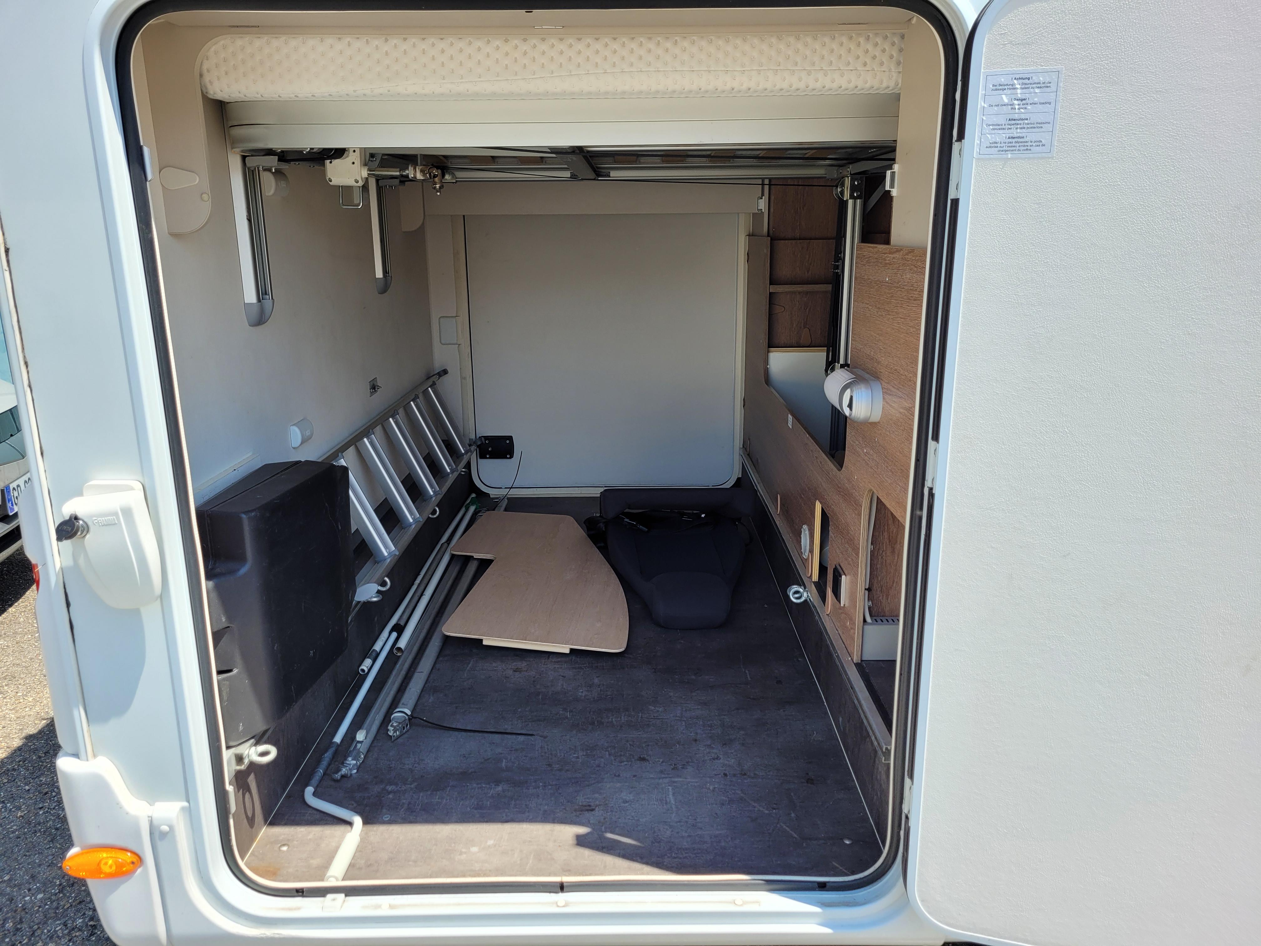  - 3 - DETHLEFFS TREND T 7057 DBL 