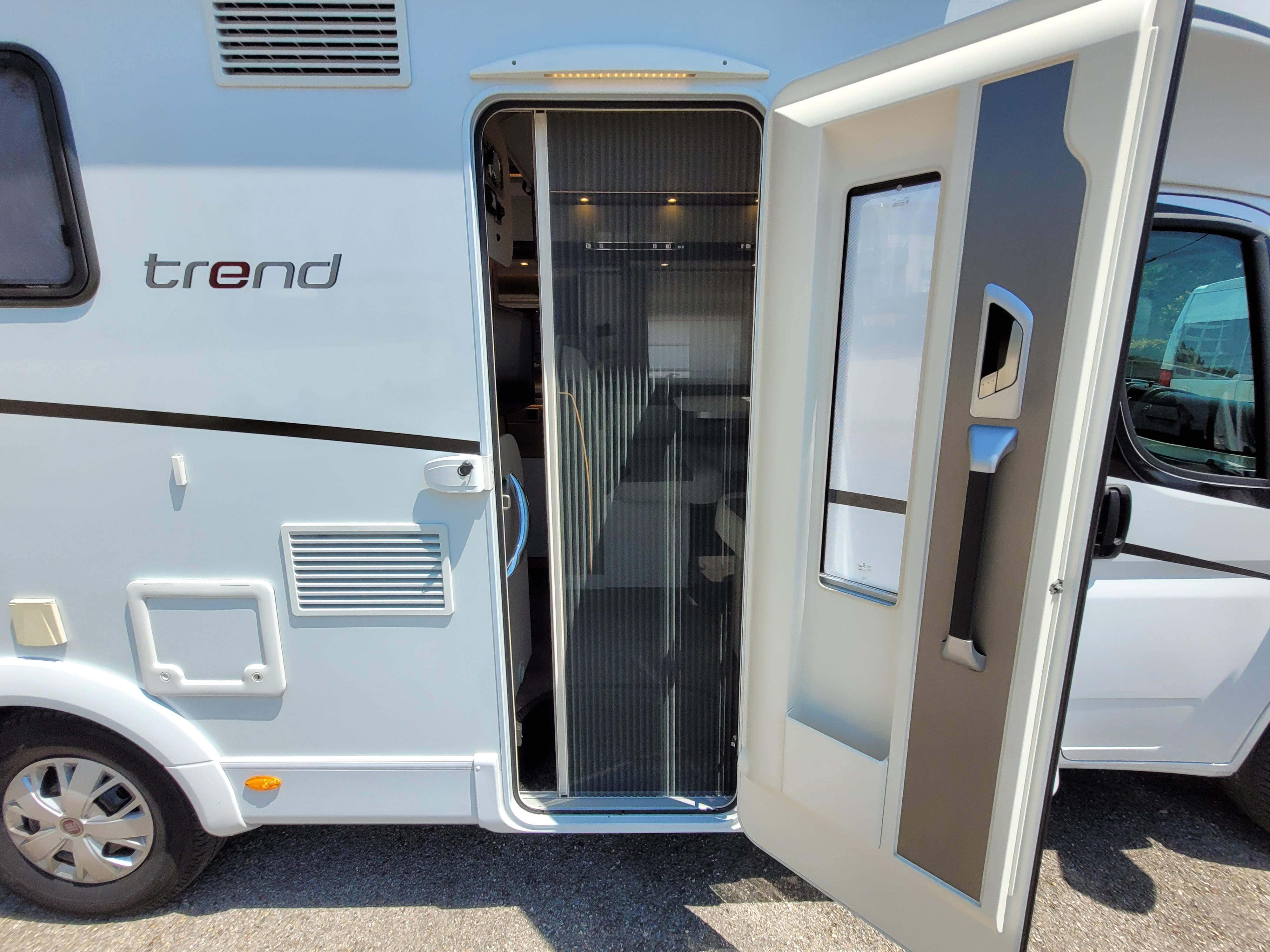  - 5 - DETHLEFFS TREND T 7057 DBL 