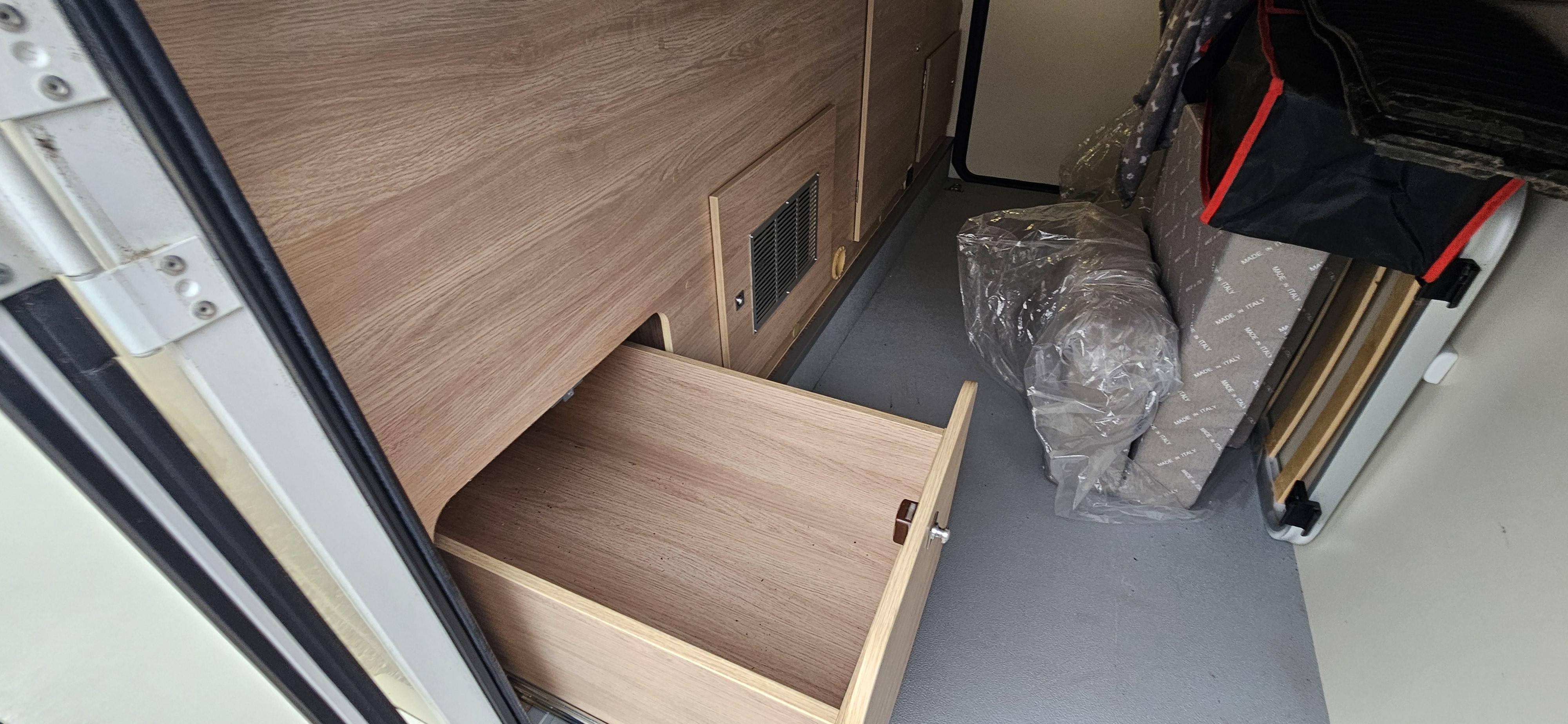  - 6 - GIOTTILINE SIENA 390 PRIVILEGE 