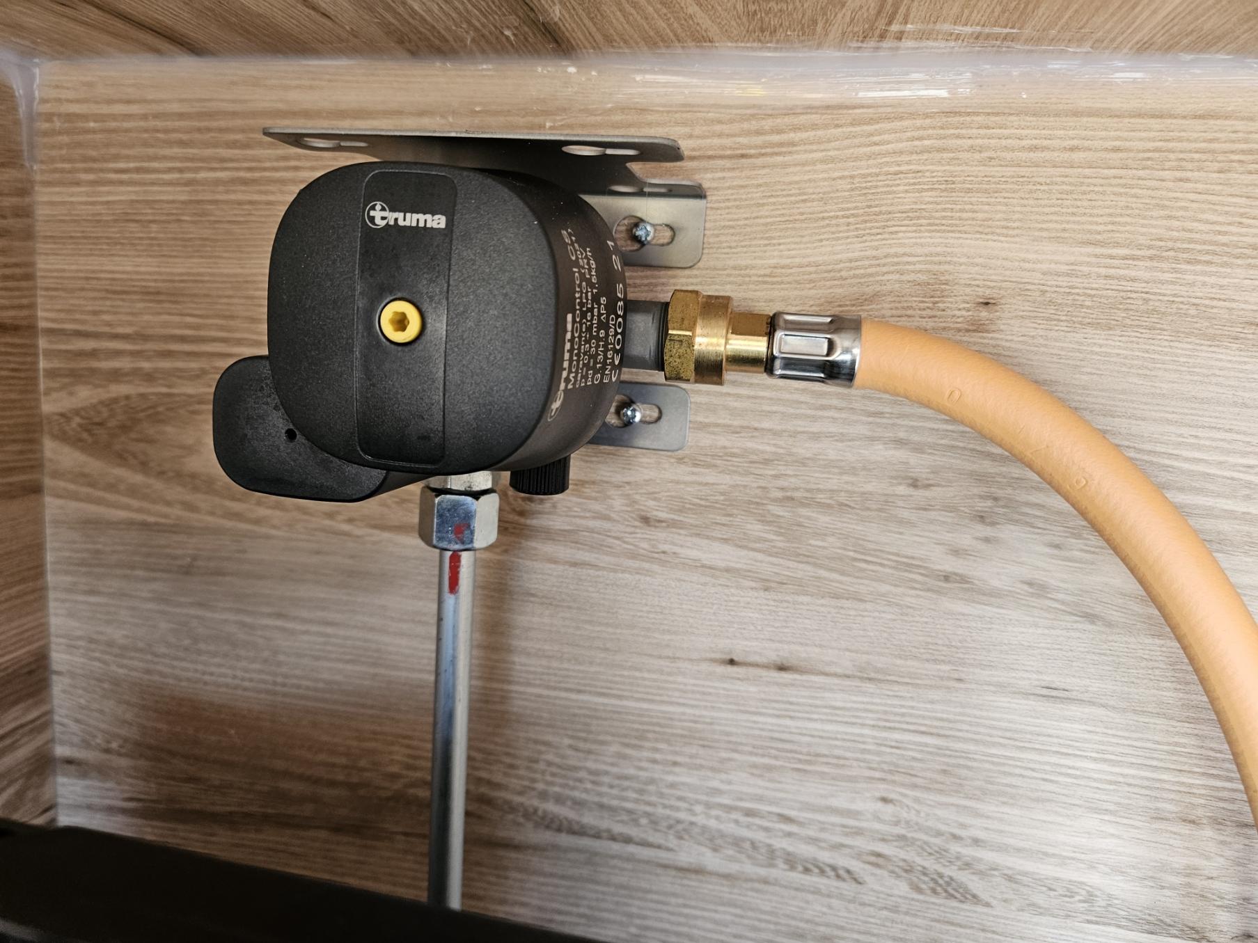  - 15 - BAVARIA K600G 