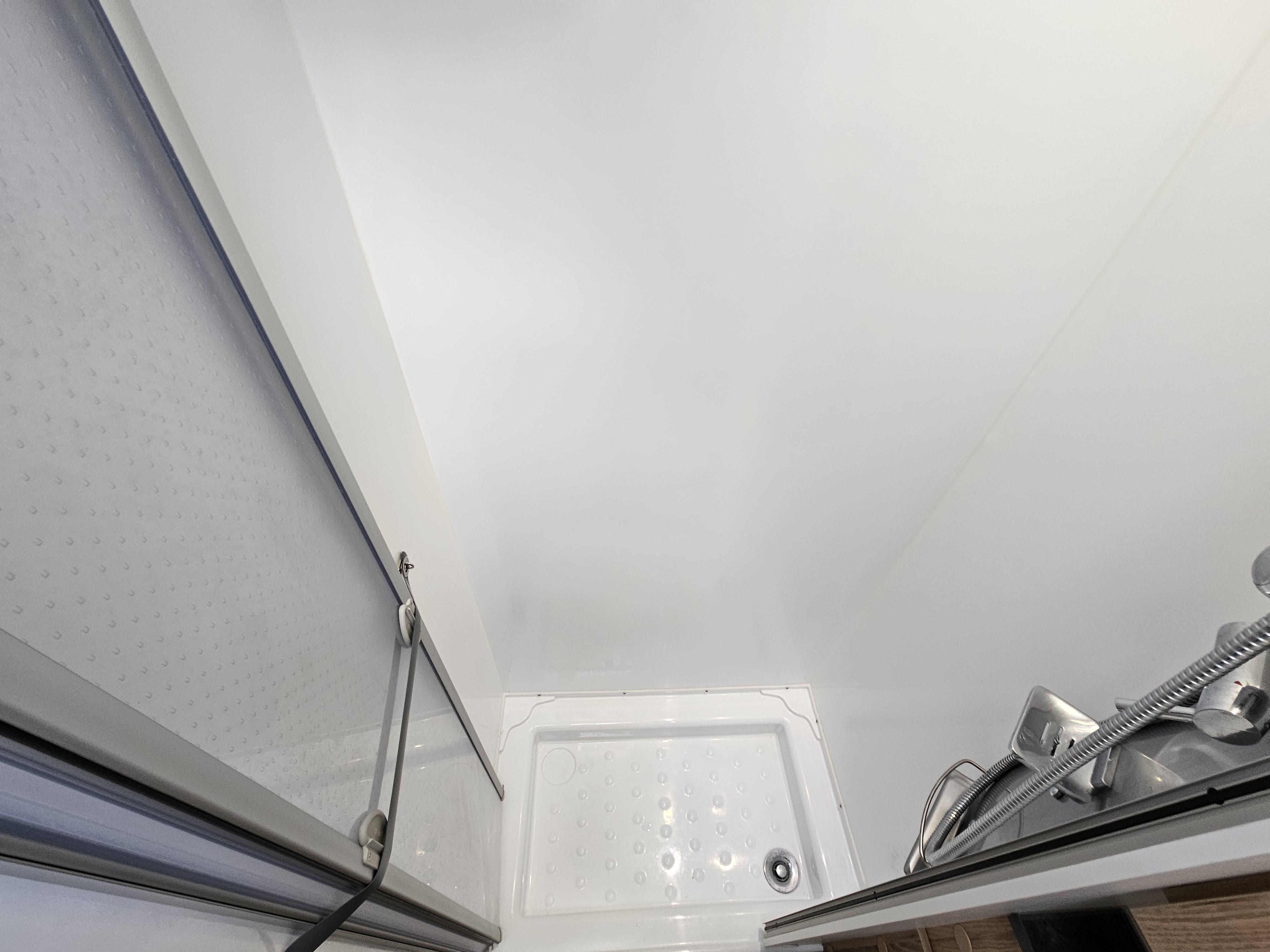  - 21 - BAVARIA T 726 P STYLE 