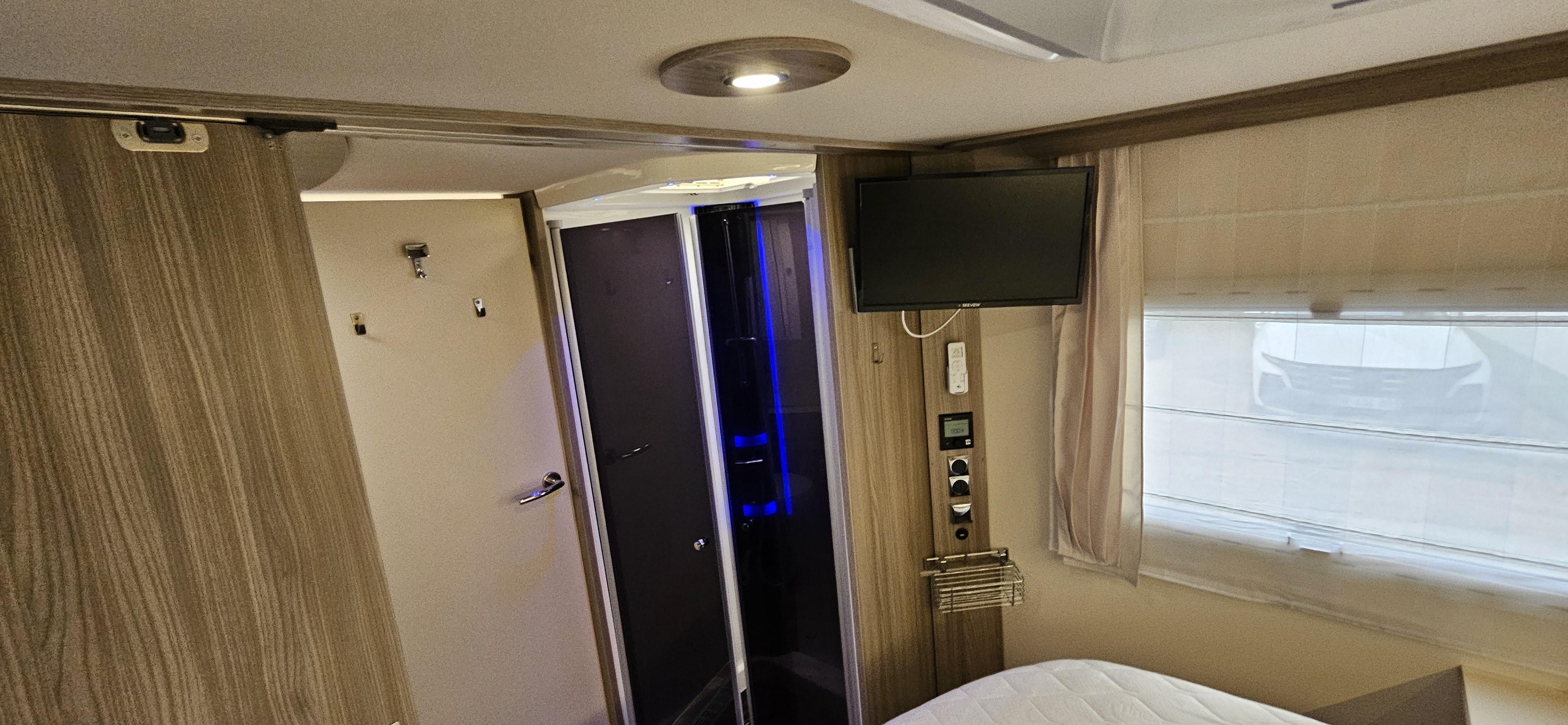  - 31 - AUTOSTAR PASSION 730 LCA 