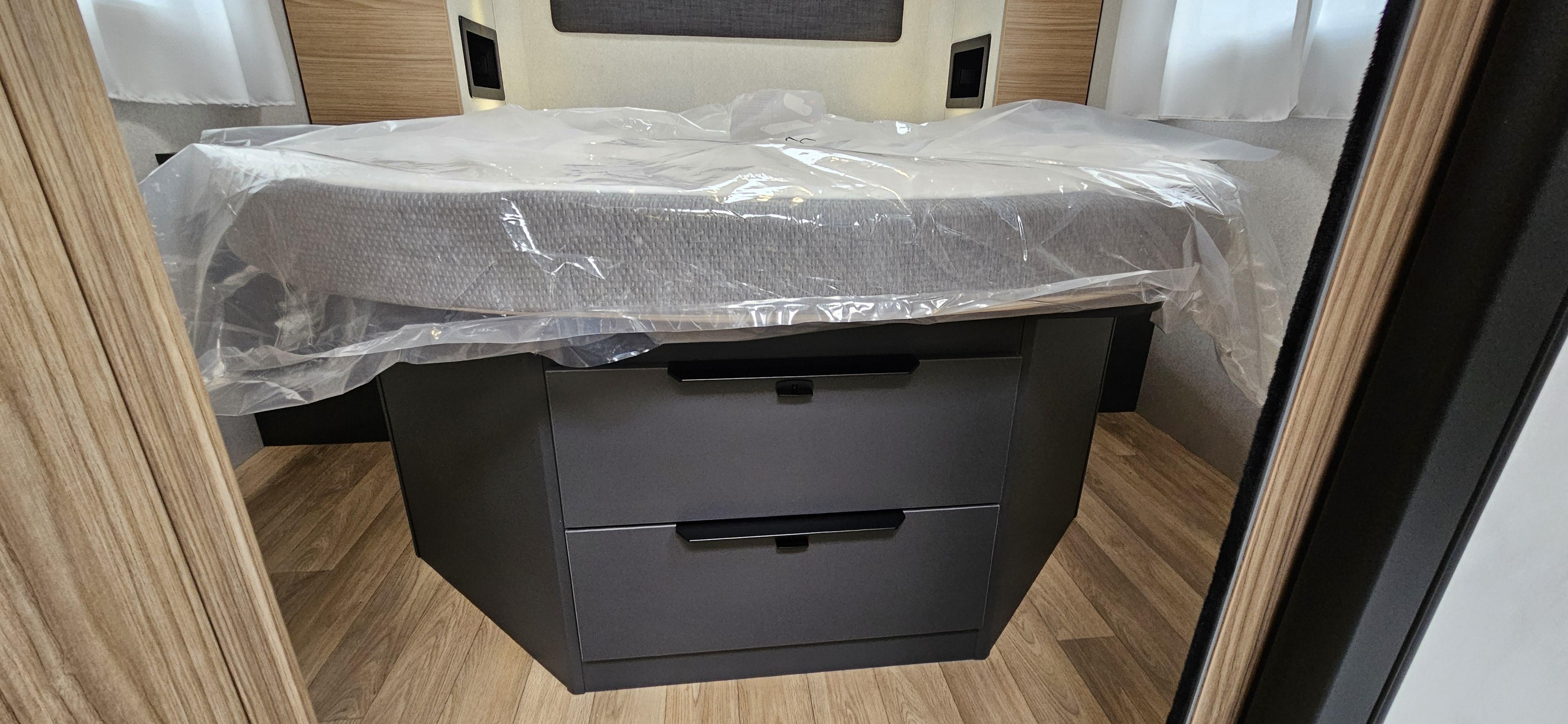  - 19 - BAVARIA T740FC  NOMADE 