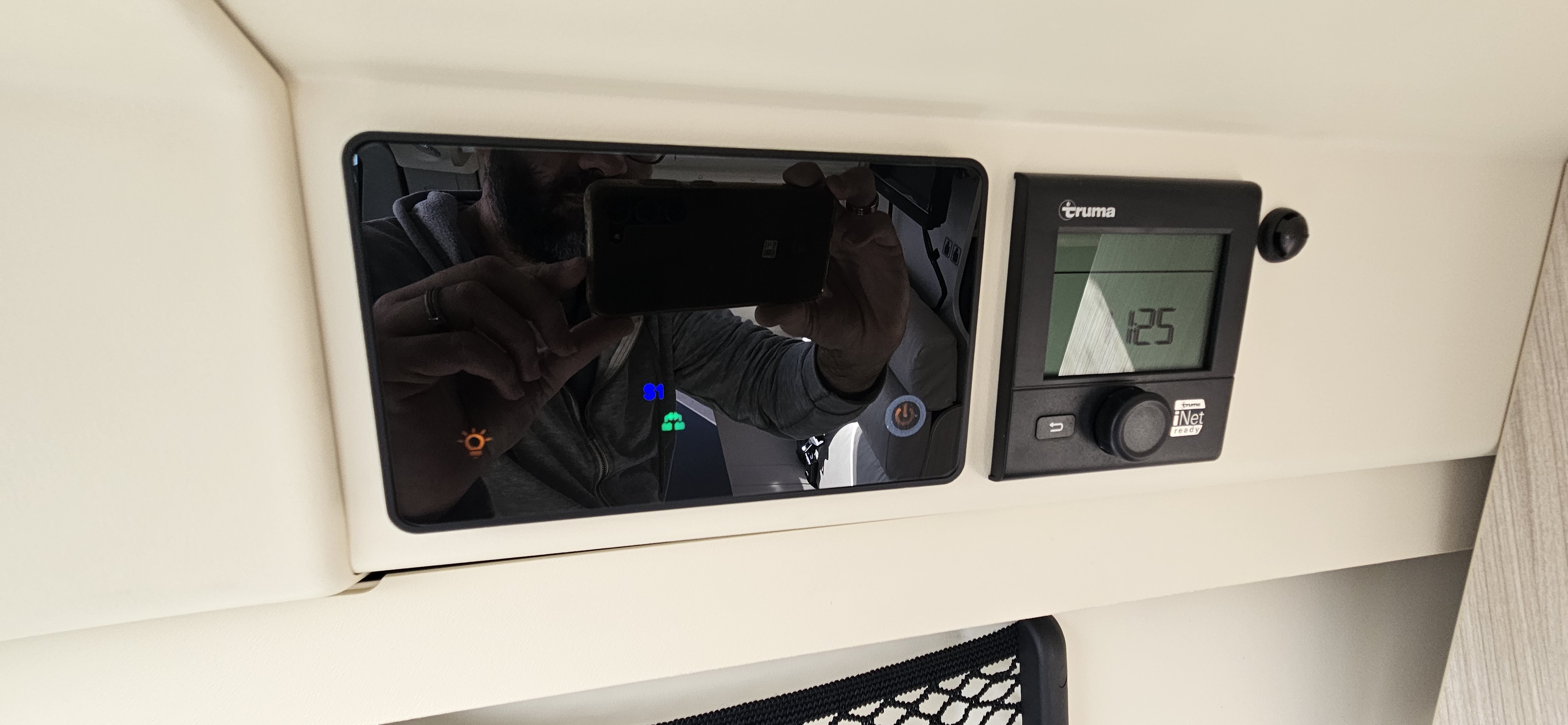  - 4 - DREAMER D55 EXCLUSIVE 