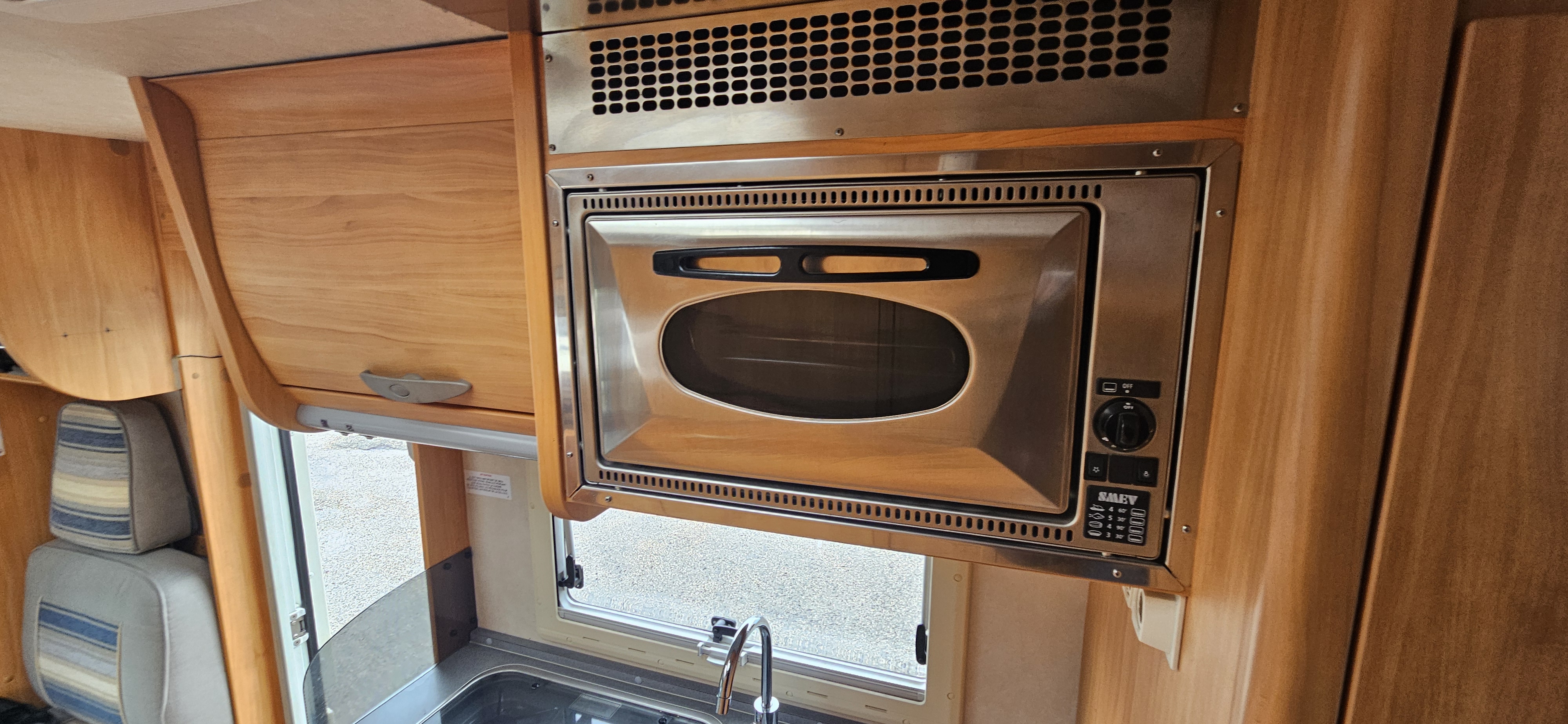  - 11 - ADRIA CORAL S660 SL 