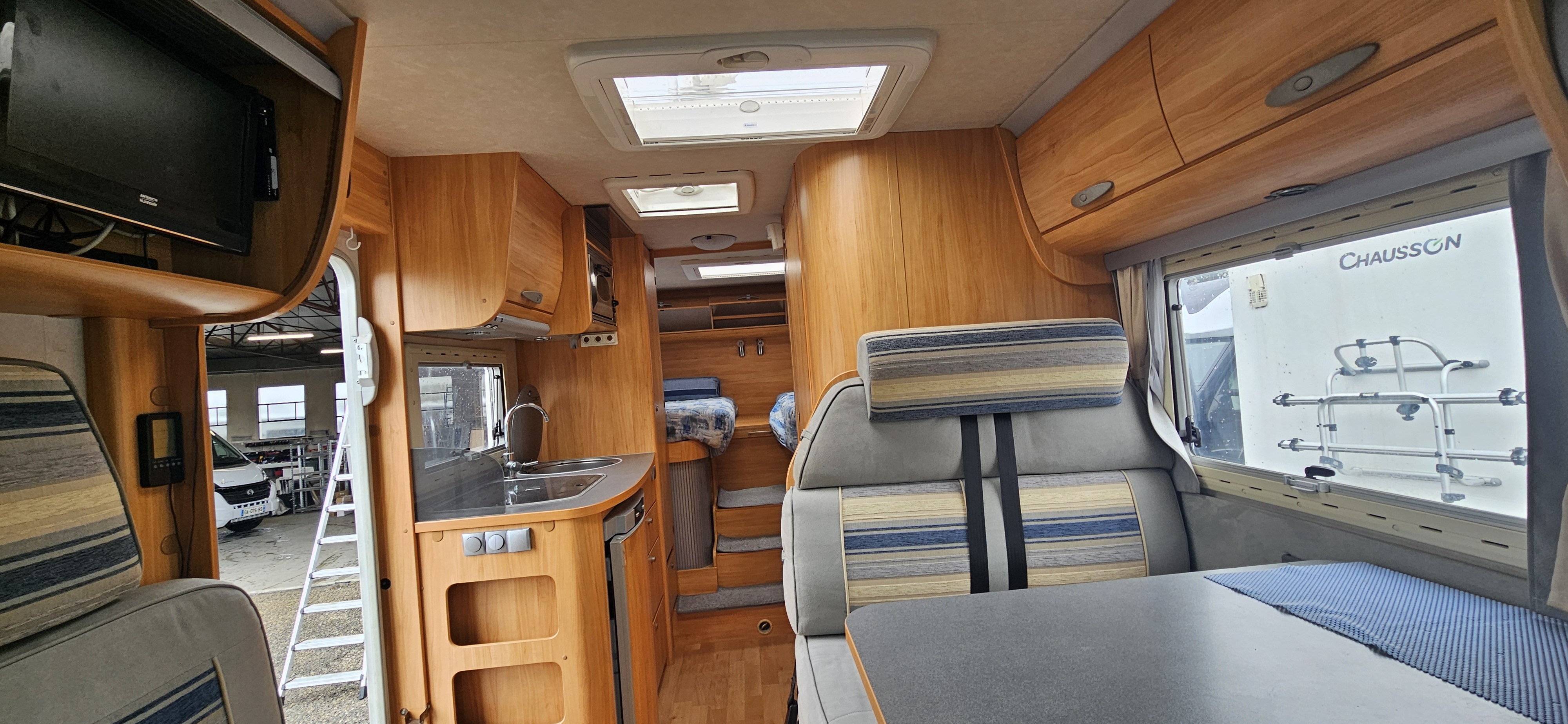  - 15 - ADRIA CORAL S660 SL 