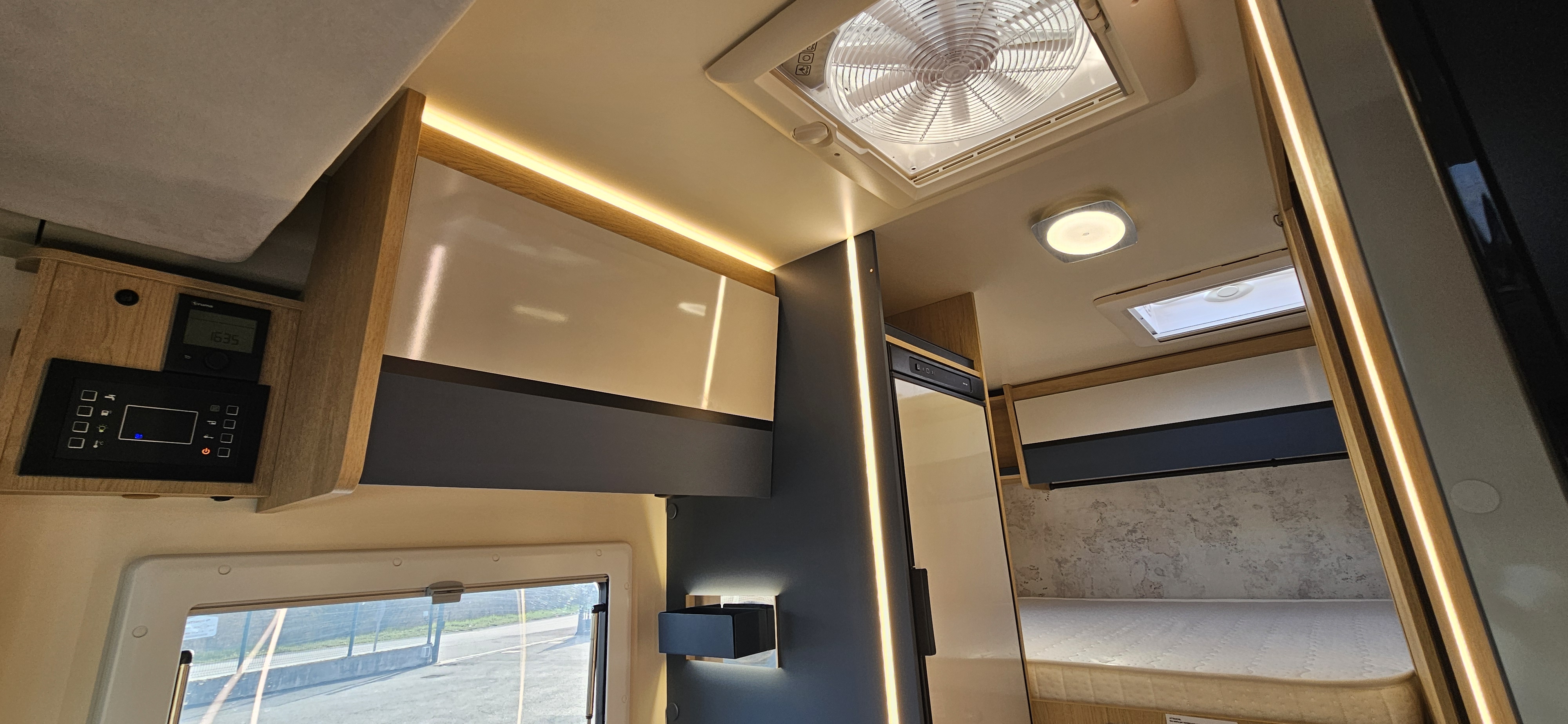  - 30 - CI HORON FIT 91 XT 