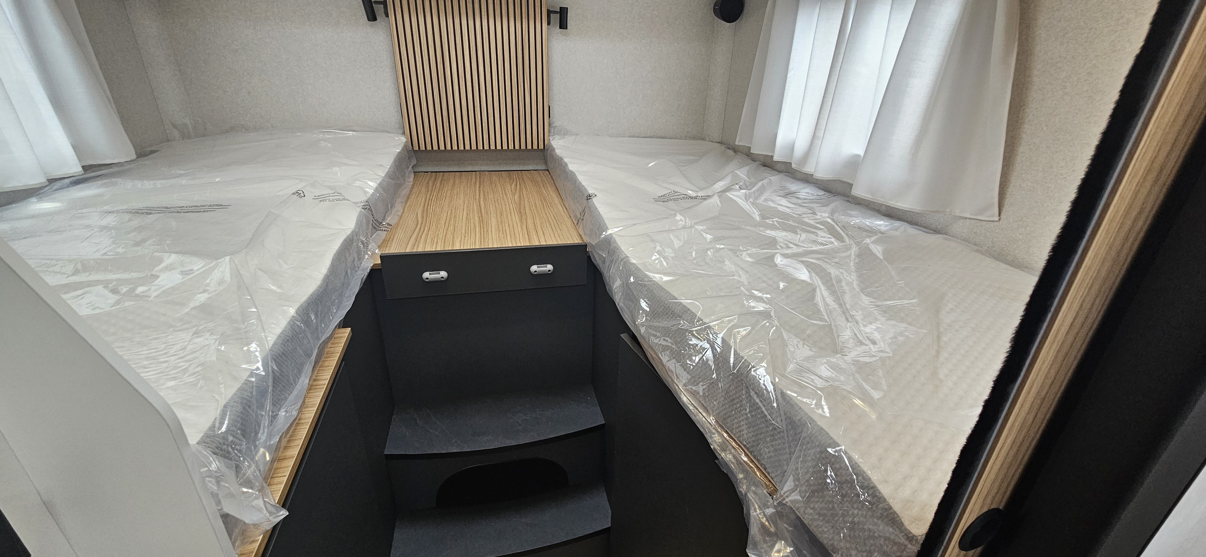  - 11 - BAVARIA T 720 FGJ INTENSE 