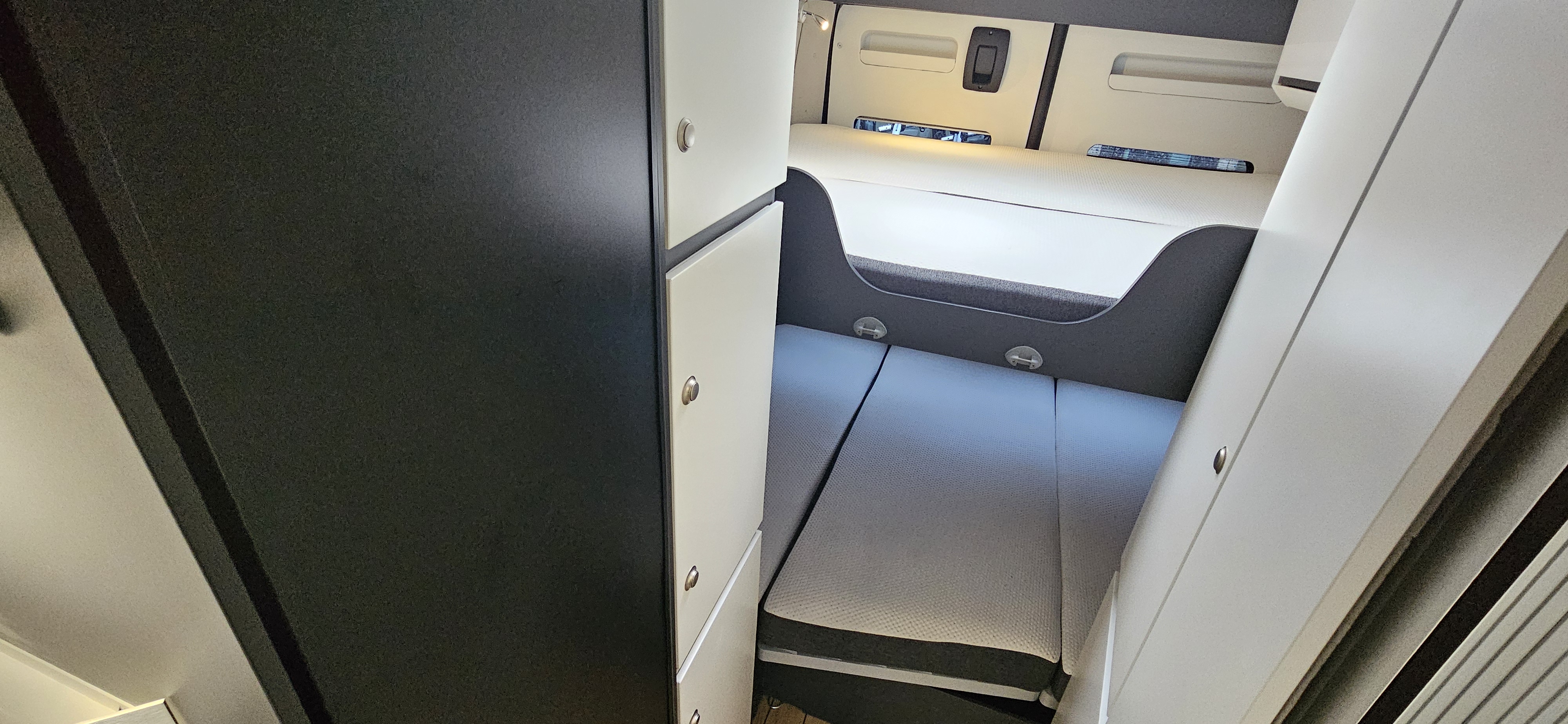  - 3 - ELIOS VAN 63 FAMILLY 