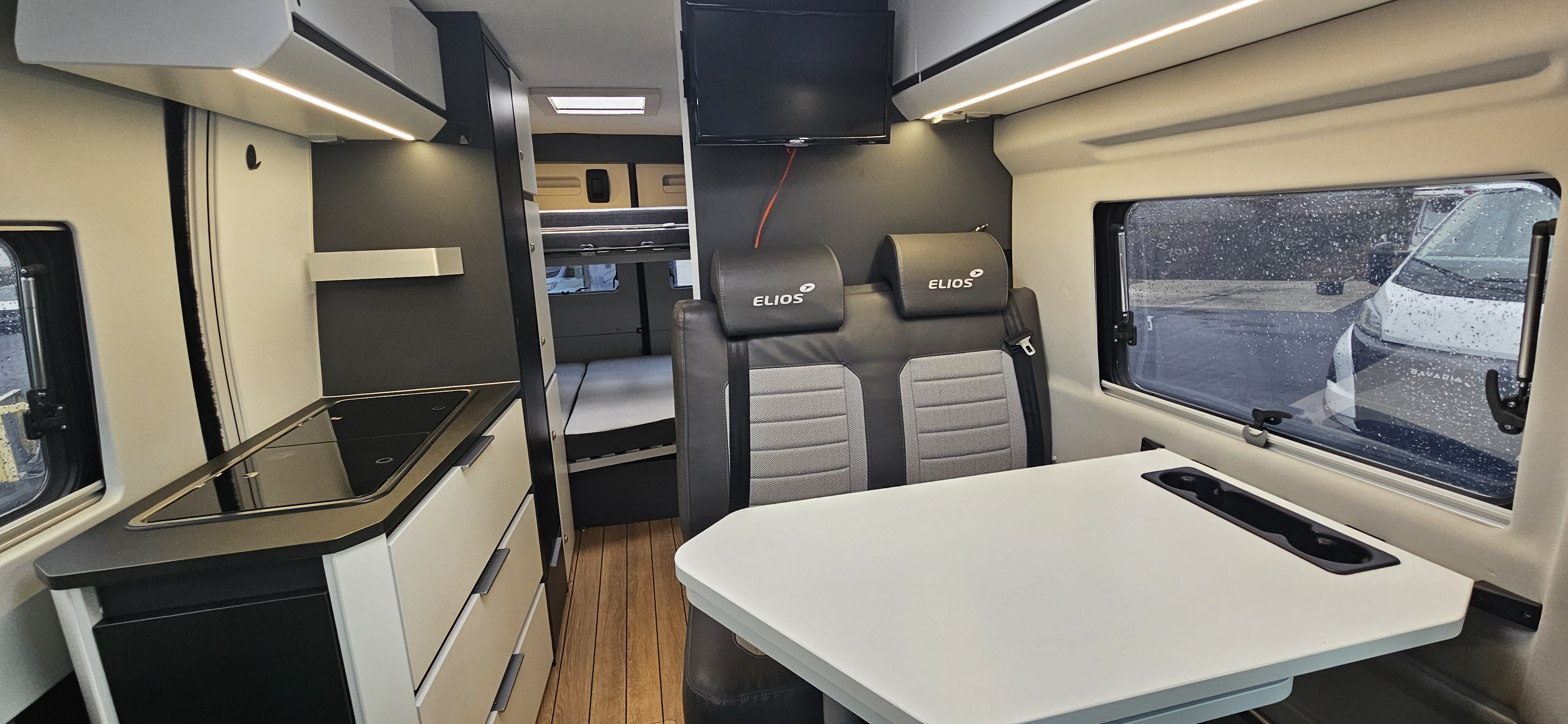  - 11 - ELIOS VAN 63 FAMILLY 