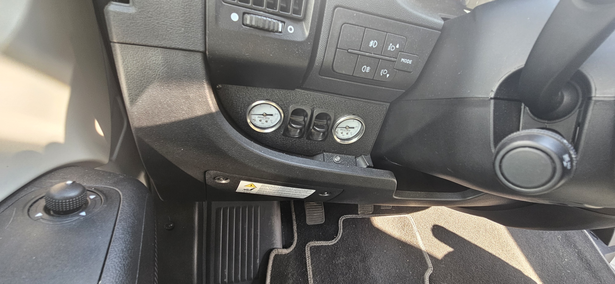  - 3 - FLORIUM MAYFLOWER 67 LO 