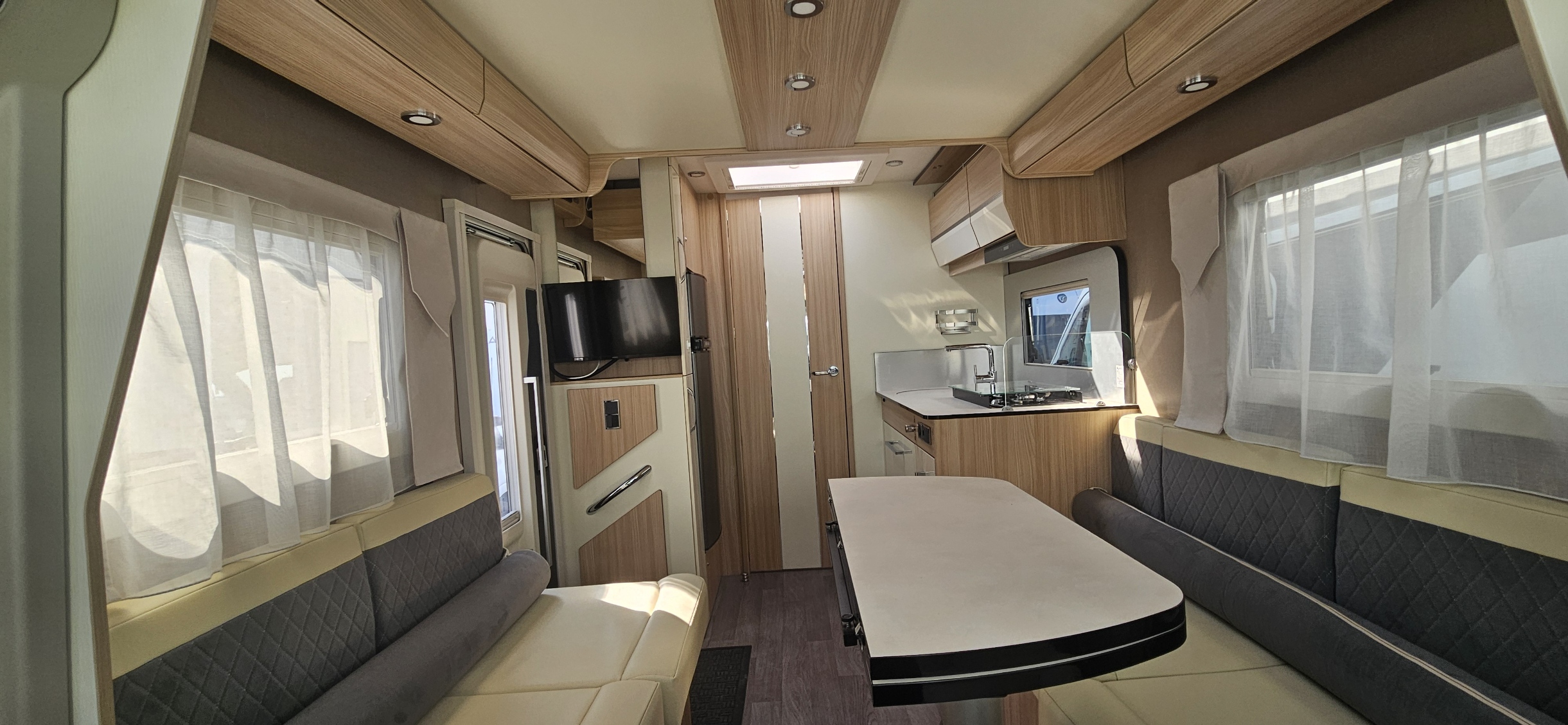  - 4 - FLORIUM MAYFLOWER 67 LO 