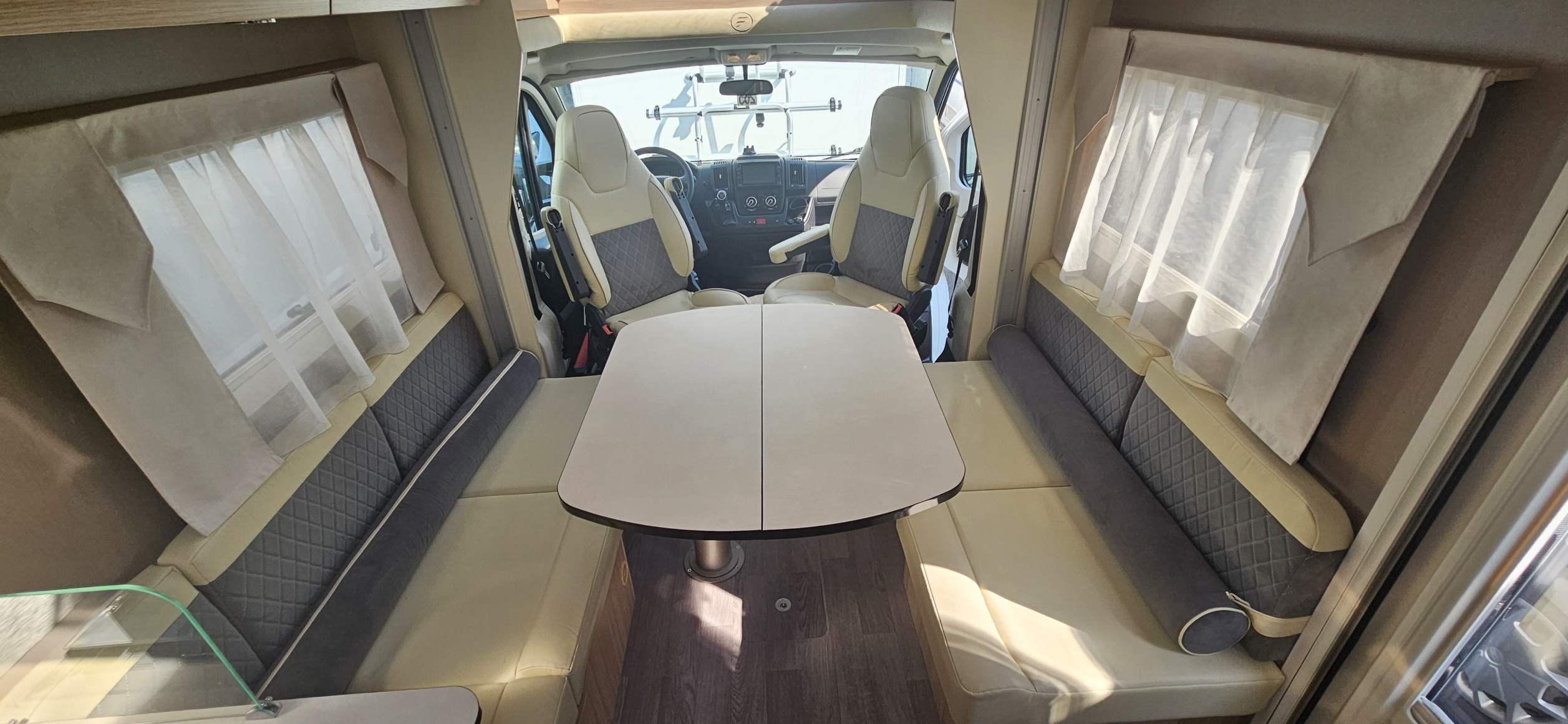  - 5 - FLORIUM MAYFLOWER 67 LO 