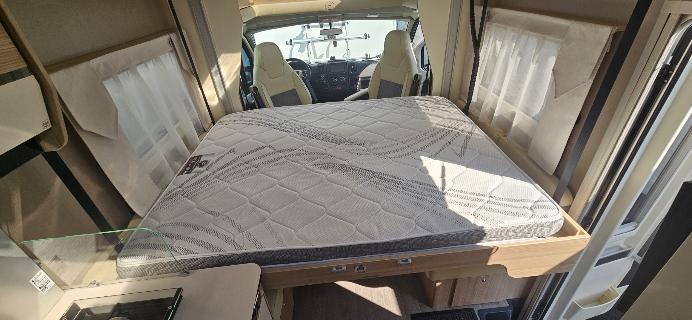  - 6 - FLORIUM MAYFLOWER 67 LO 