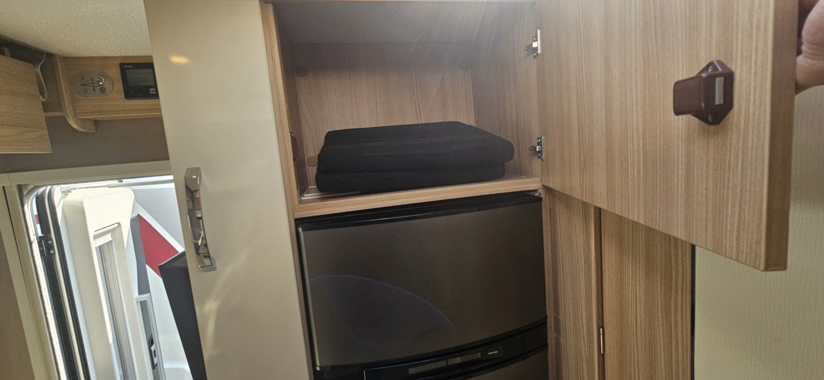  - 17 - FLORIUM MAYFLOWER 67 LO 