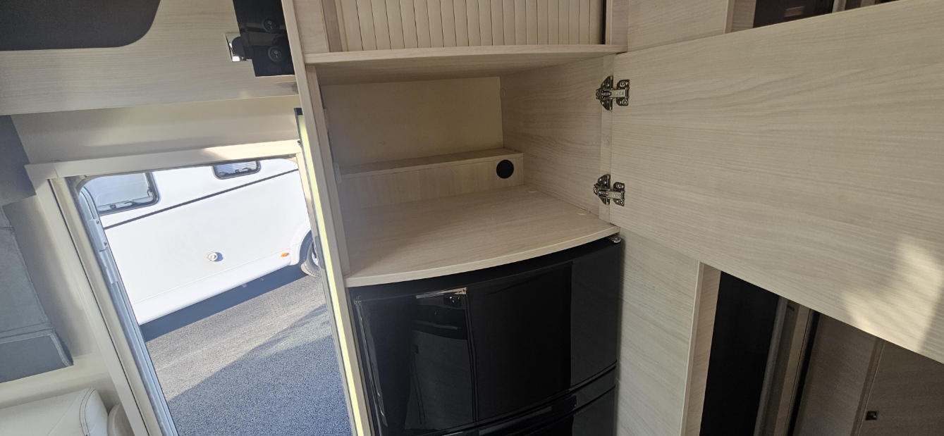  - 24 - CHALLENGER SIRIUS 3067 GA 