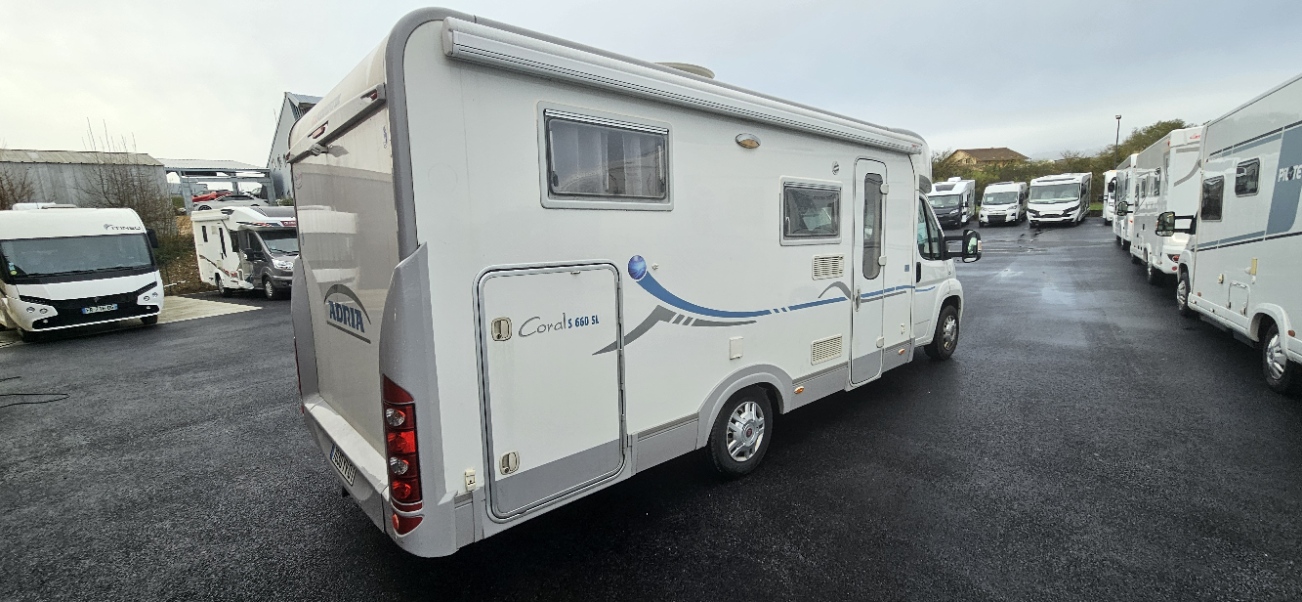 - 18 - ADRIA CORAL S660 SL 