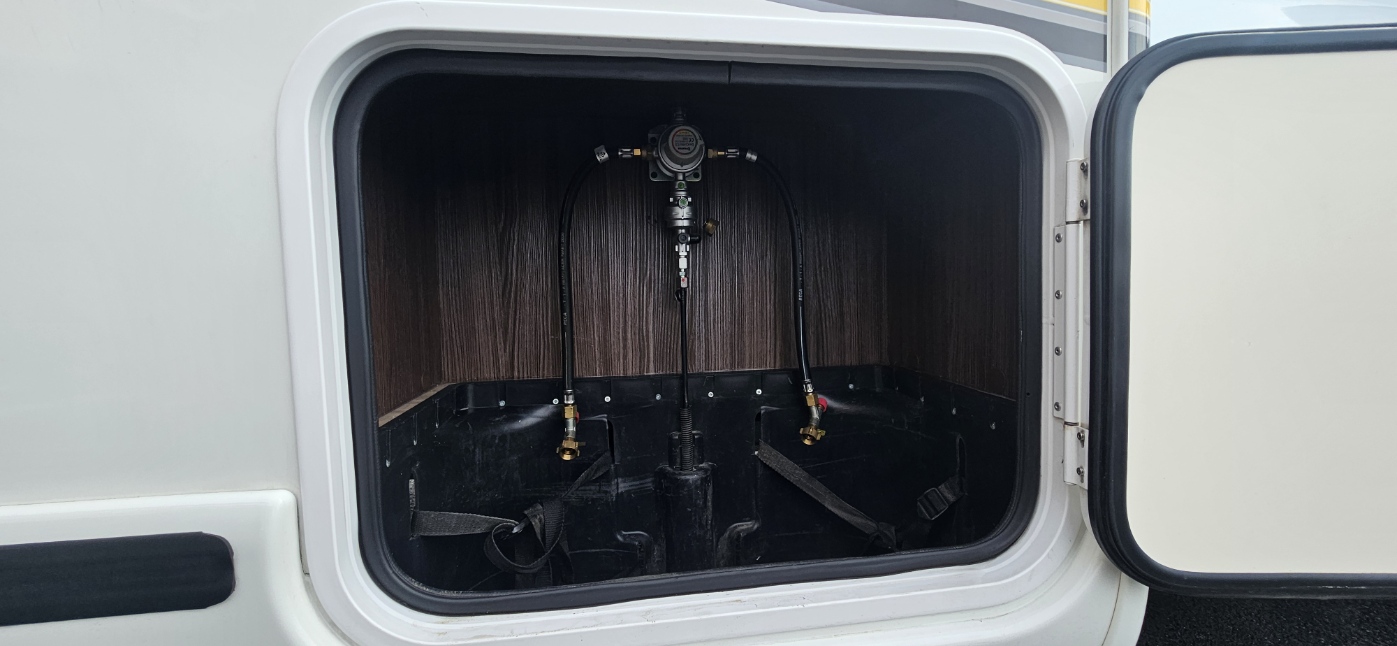  - 3 - BENIMAR TESSORO 483 