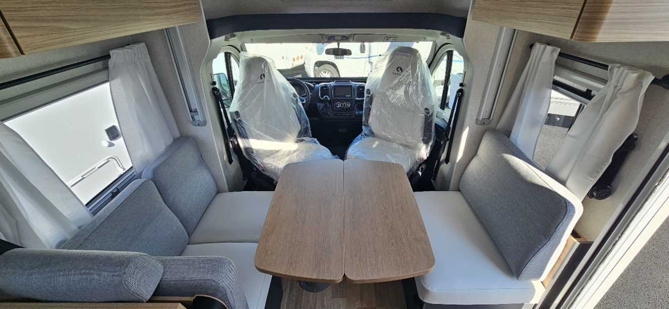  - 9 - BAVARIA T 740 FC NOMADE 