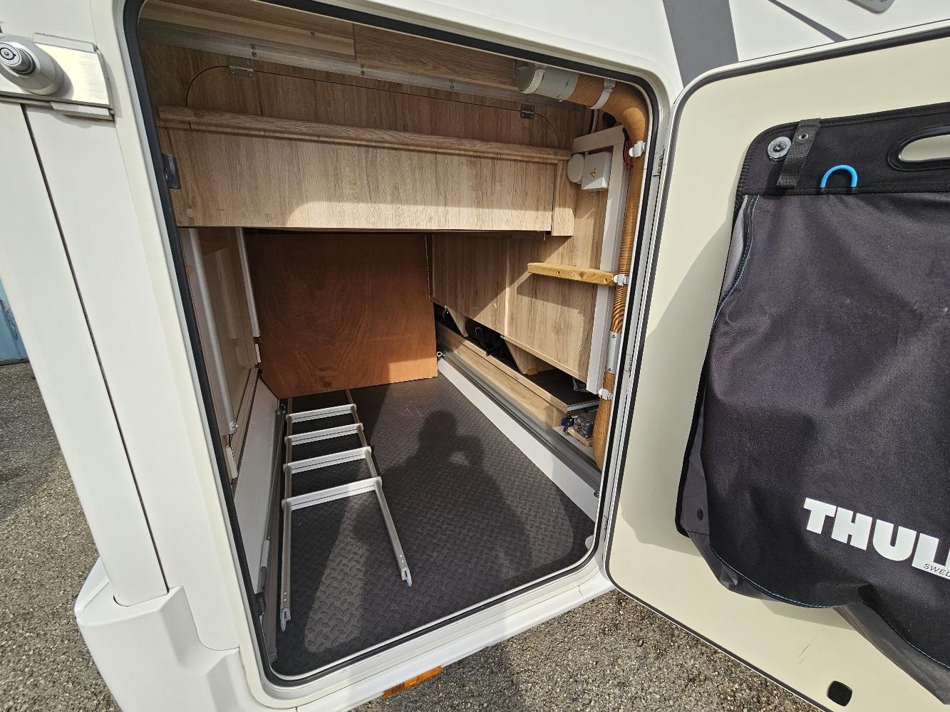  - 1 - EURA MOBIL 725 QB PROFILA RS 